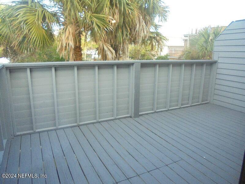 Neptune Beach, FL 32266,317 2ND ST