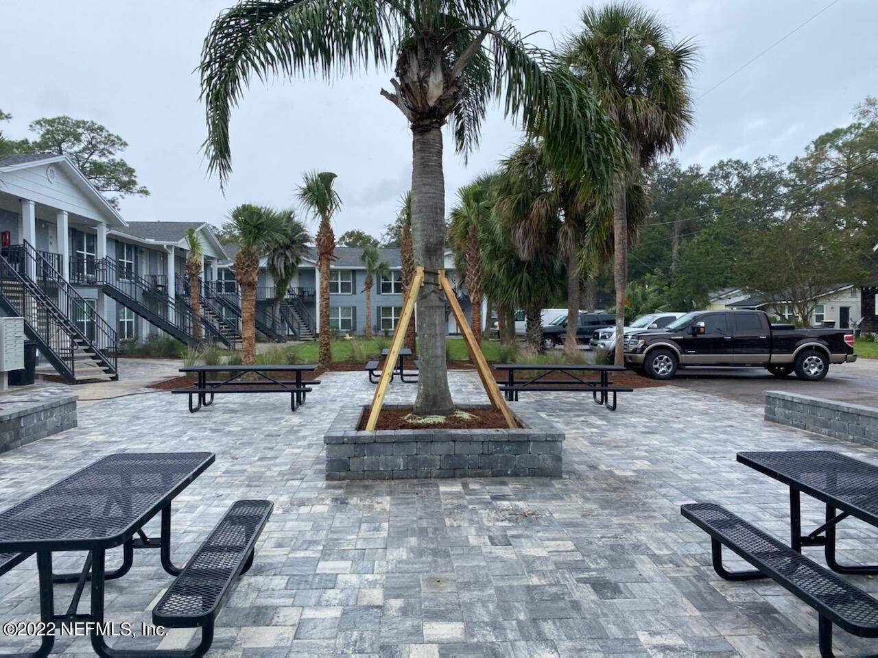 Jacksonville, FL 32207,2216 SPRING PARK RD #6