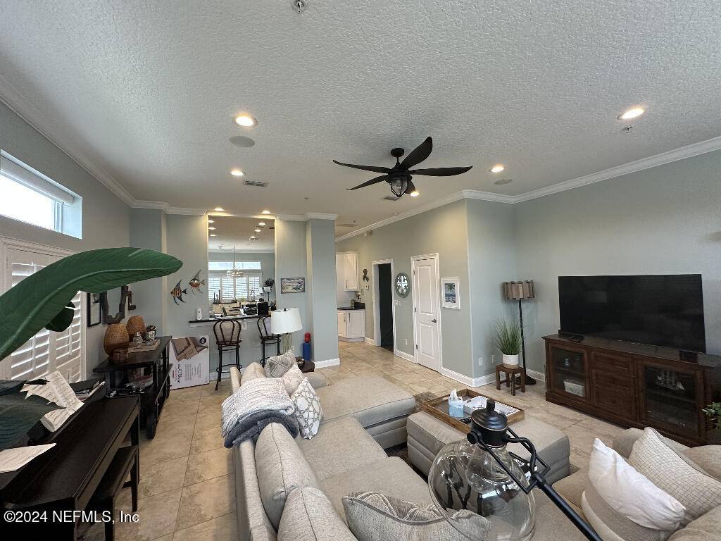 Jacksonville Beach, FL 32250,310 2ND ST S #5