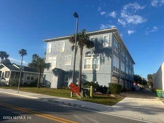 Jacksonville Beach, FL 32250,310 2ND ST S #5