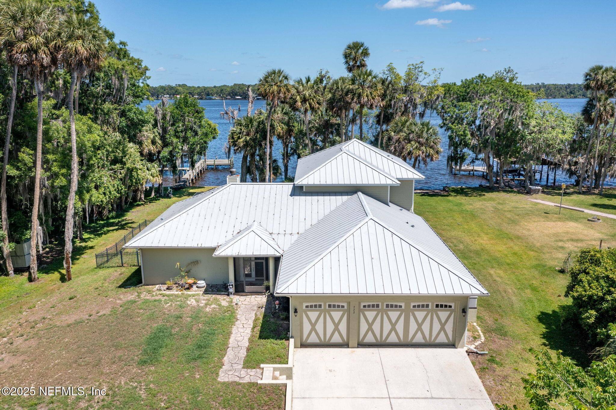 Palatka, FL 32177,772 NATIONAL FOREST 75G RD