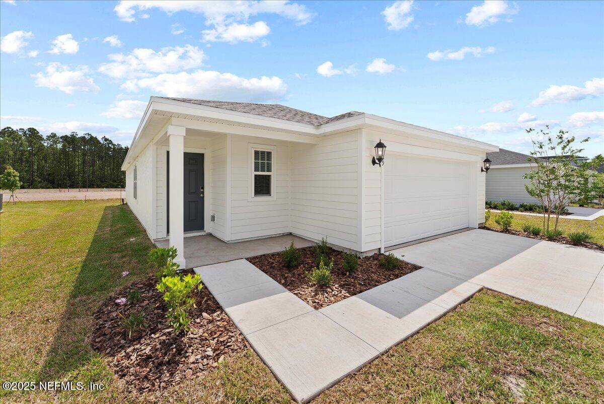 Palm Coast, FL 32164,19 DERBYSHIRE DR