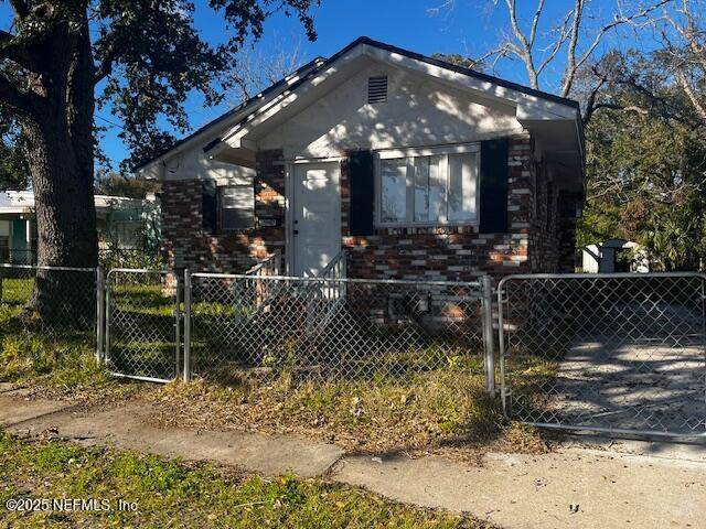 Jacksonville, FL 32209,1587 W 19TH ST