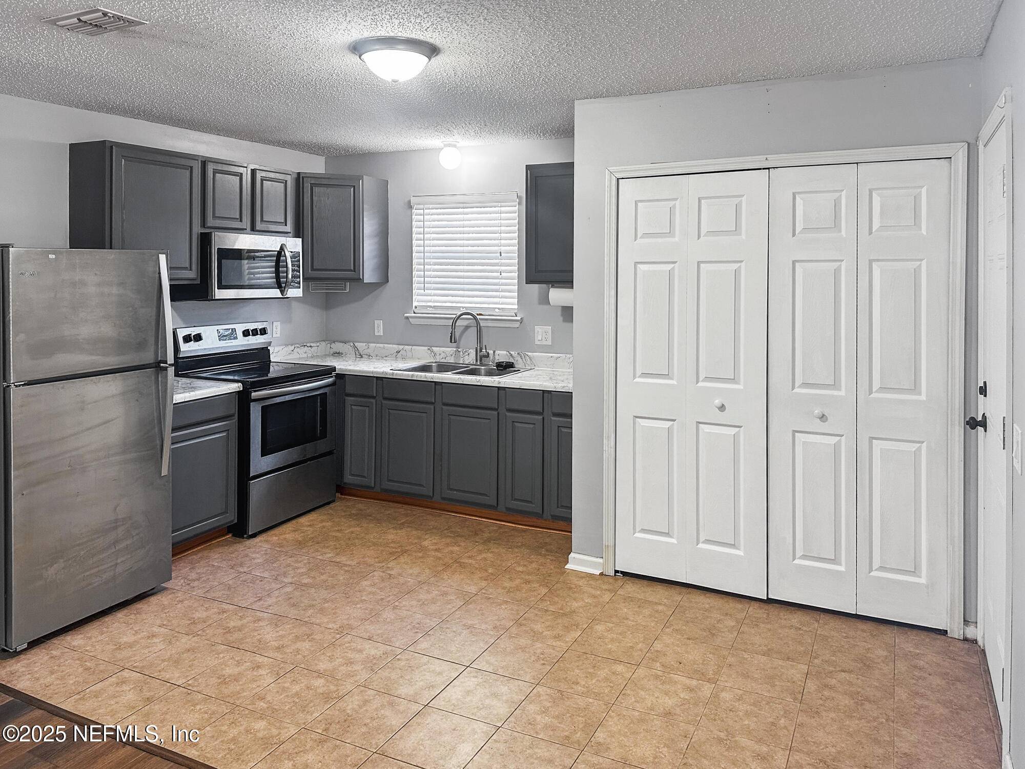 Macclenny, FL 32040,7735 SMOKEY RD