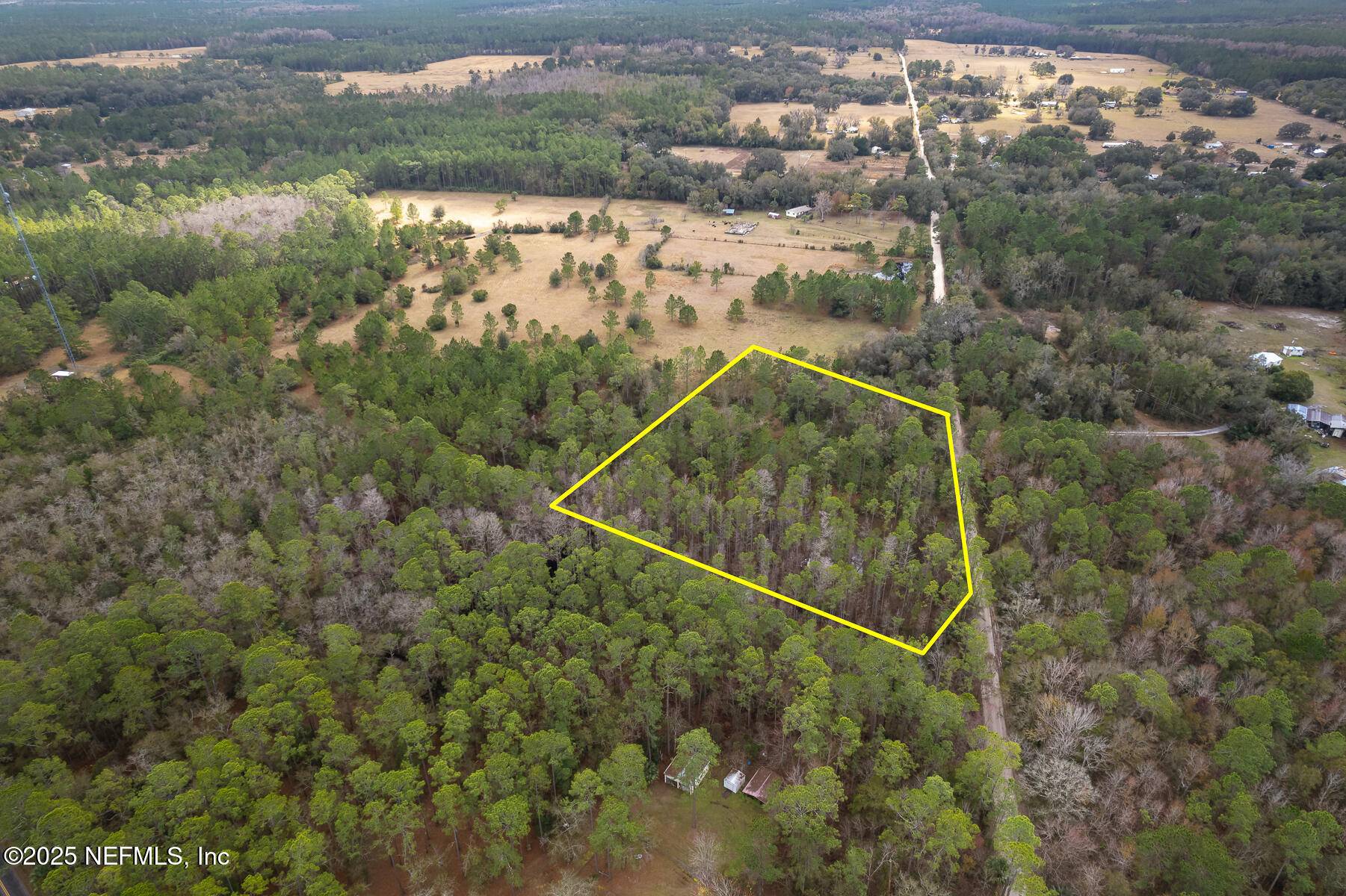 Palatka, FL 32177,220 CHESSER RD