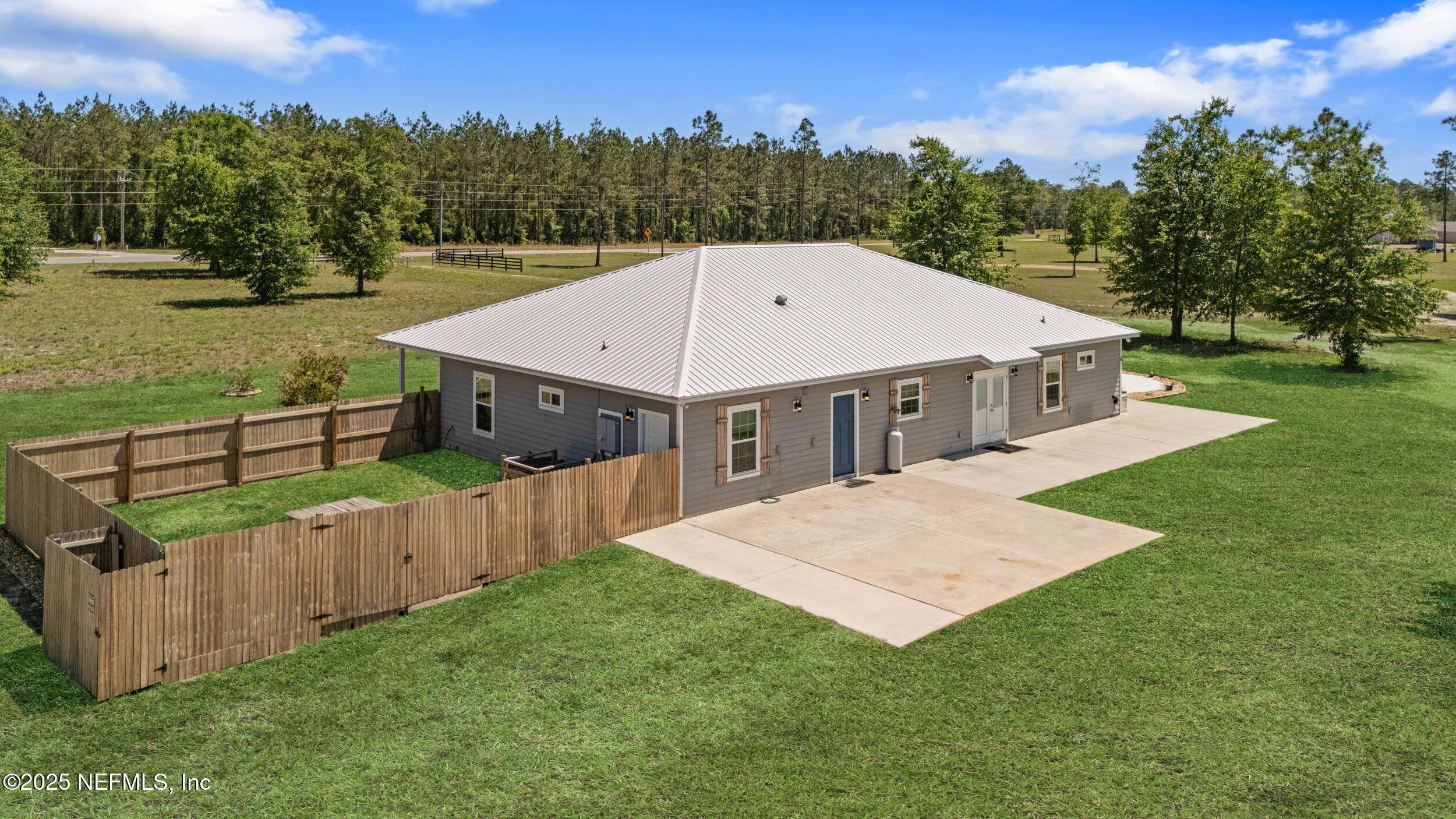 Hilliard, FL 32046,3303 HENRY LEE RD