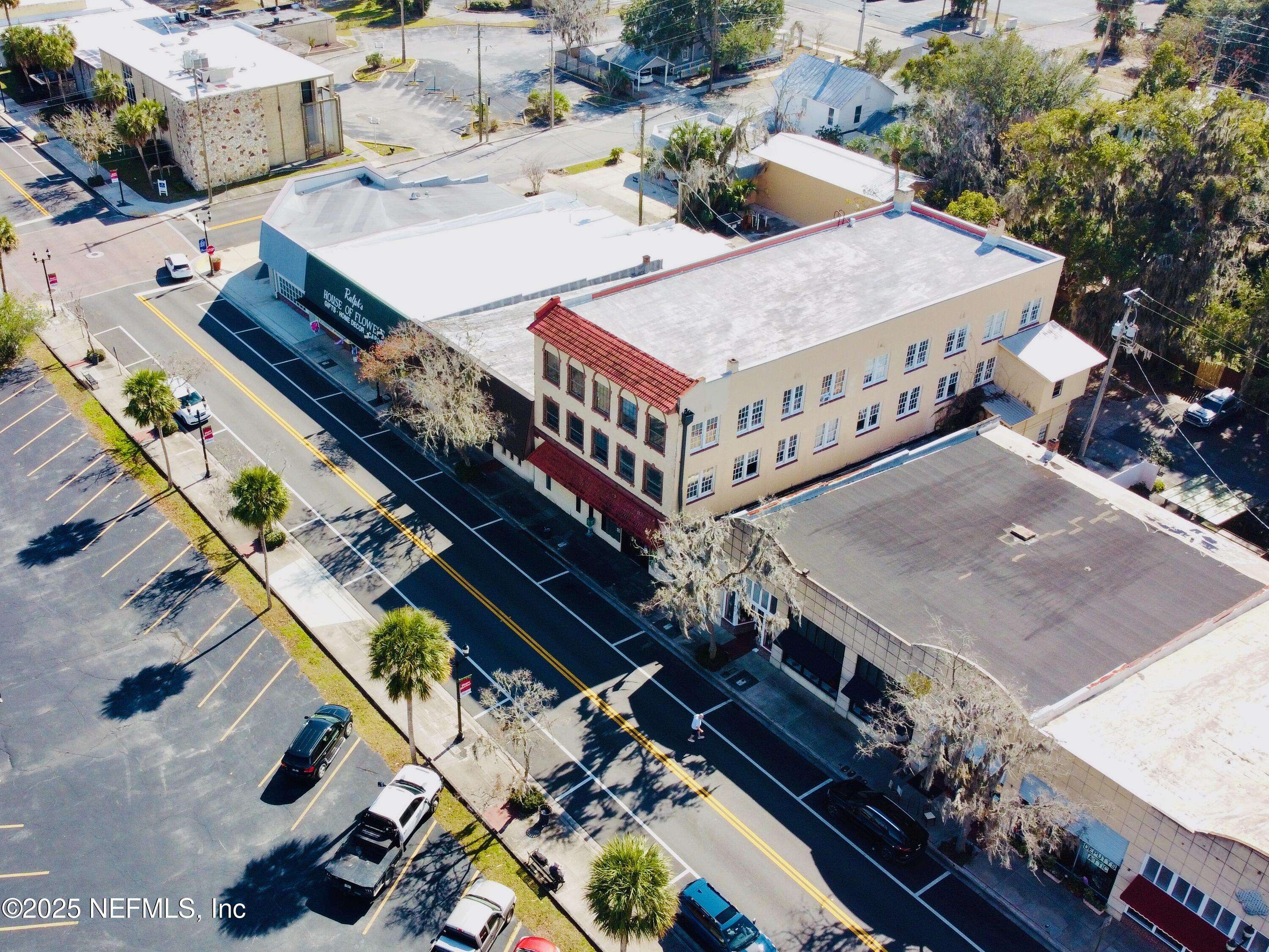 Palatka, FL 32177,615 ST JOHNS AVE