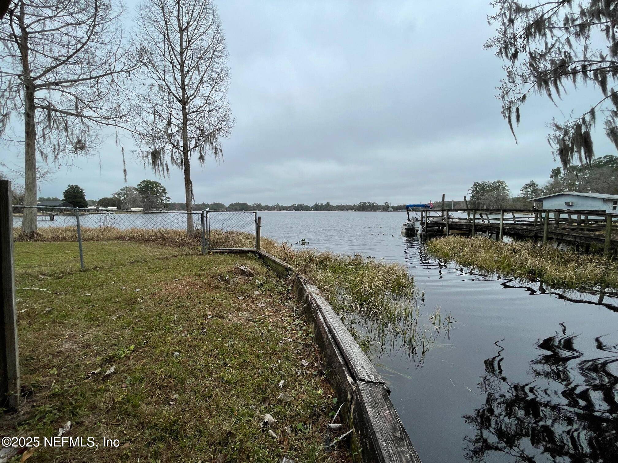 Interlachen, FL 32148,204 LAKE IDA POINT DR