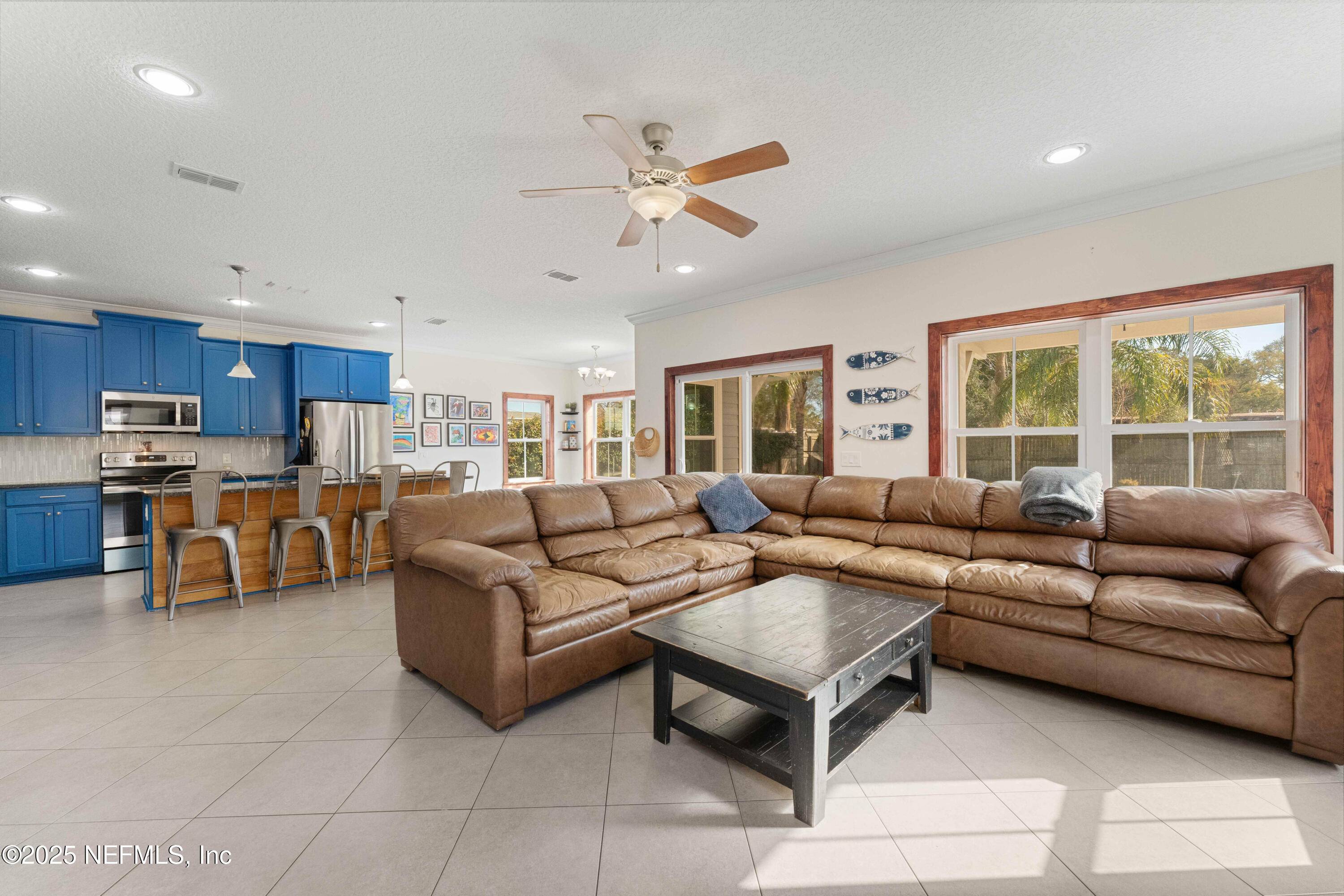 Jacksonville Beach, FL 32250,914 7TH AVE N