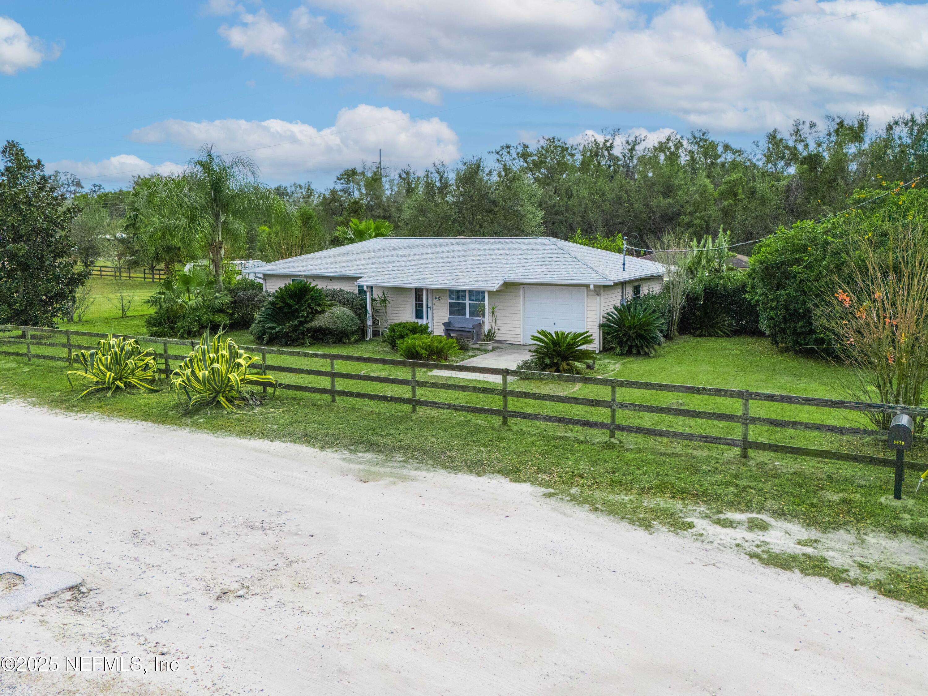 Summerfield, FL 34491,6680 SE 174 LN