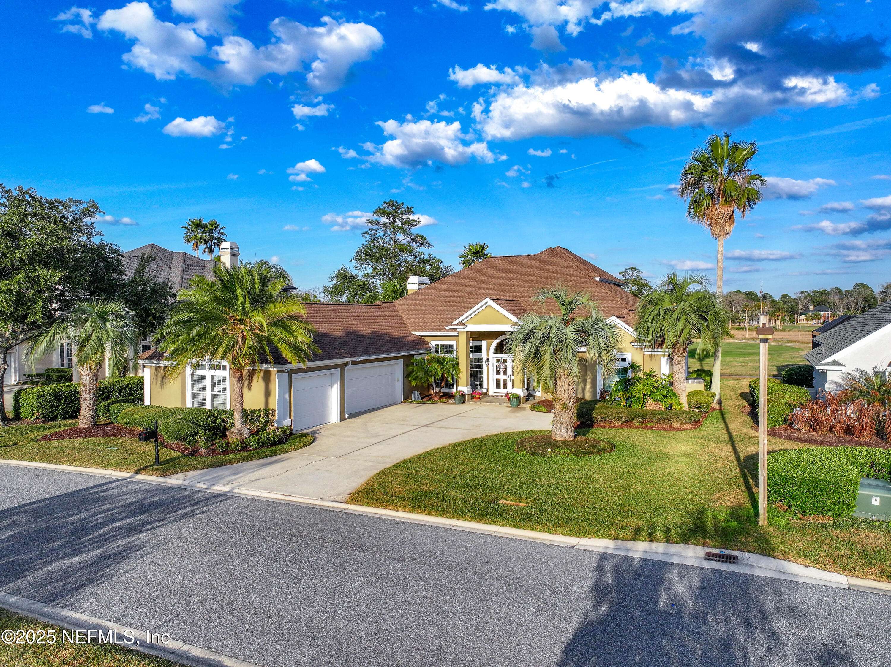 Ponte Vedra Beach, FL 32082,200 LAMP LIGHTER LN
