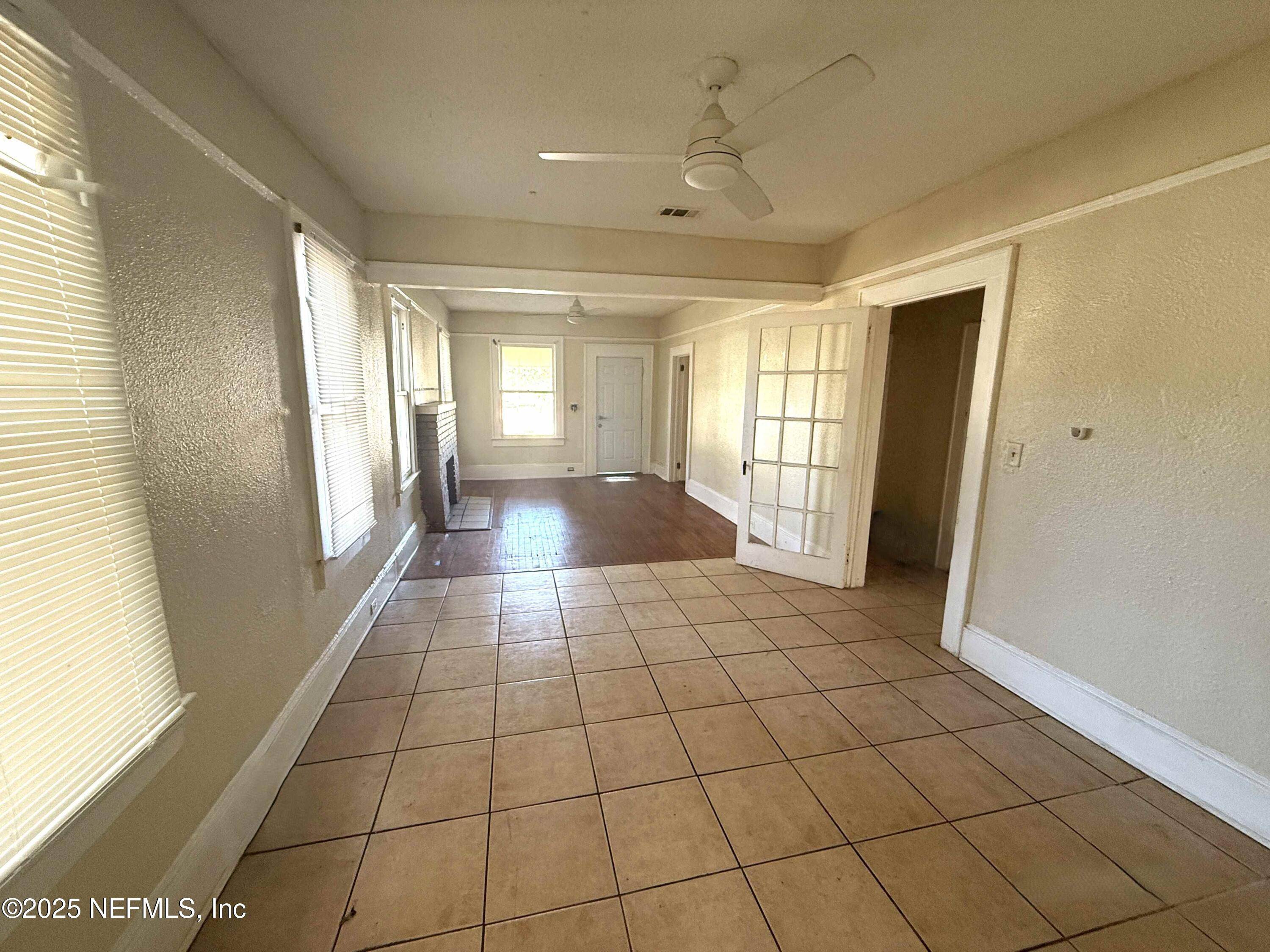 Jacksonville, FL 32206,82 27TH ST W