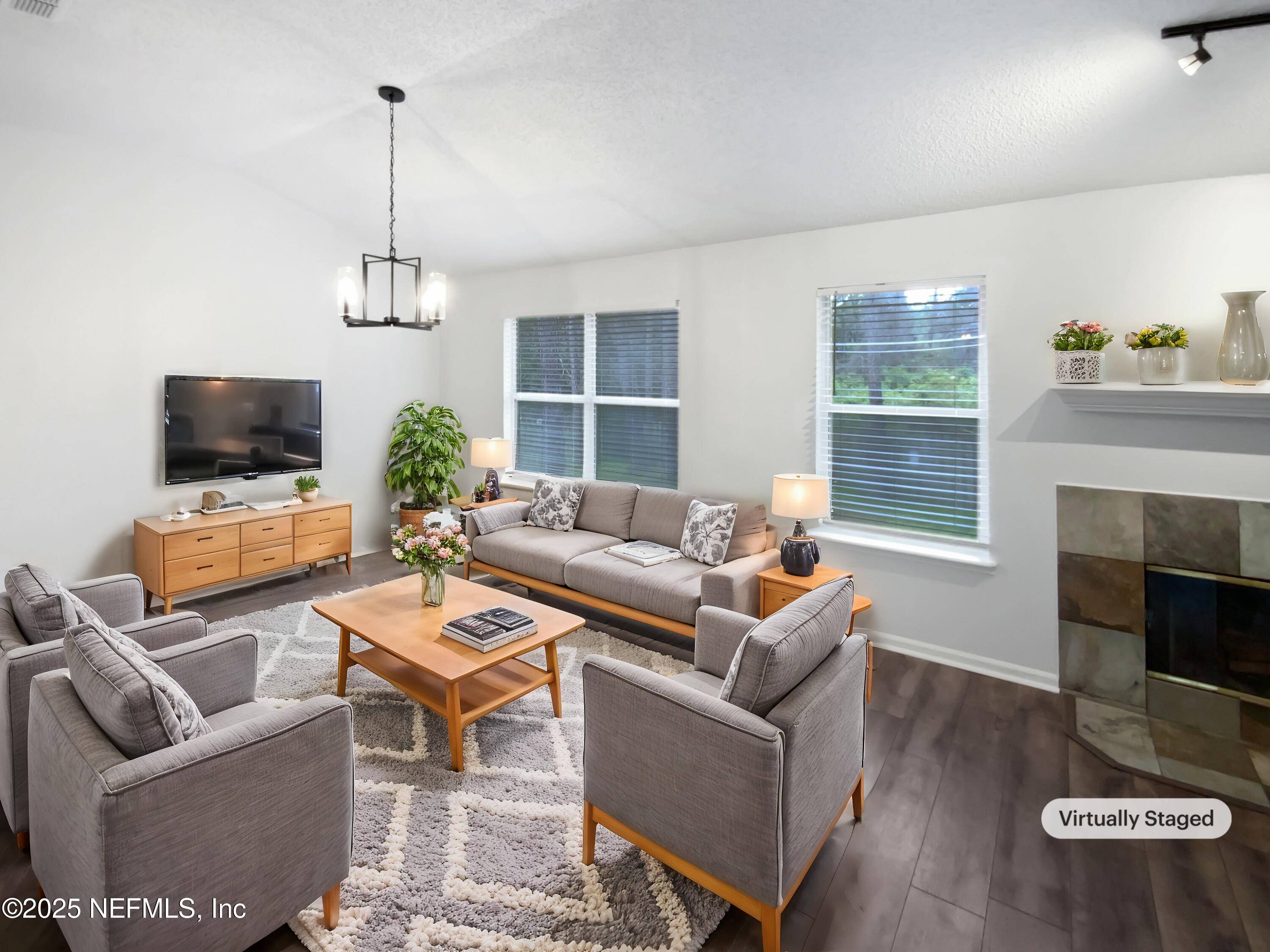 Jacksonville, FL 32277,5902 COVERED CREEK LN