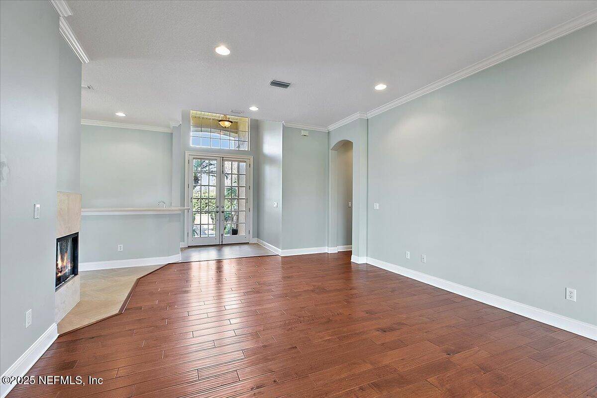 Jacksonville, FL 32225,449 BLAGDON CT