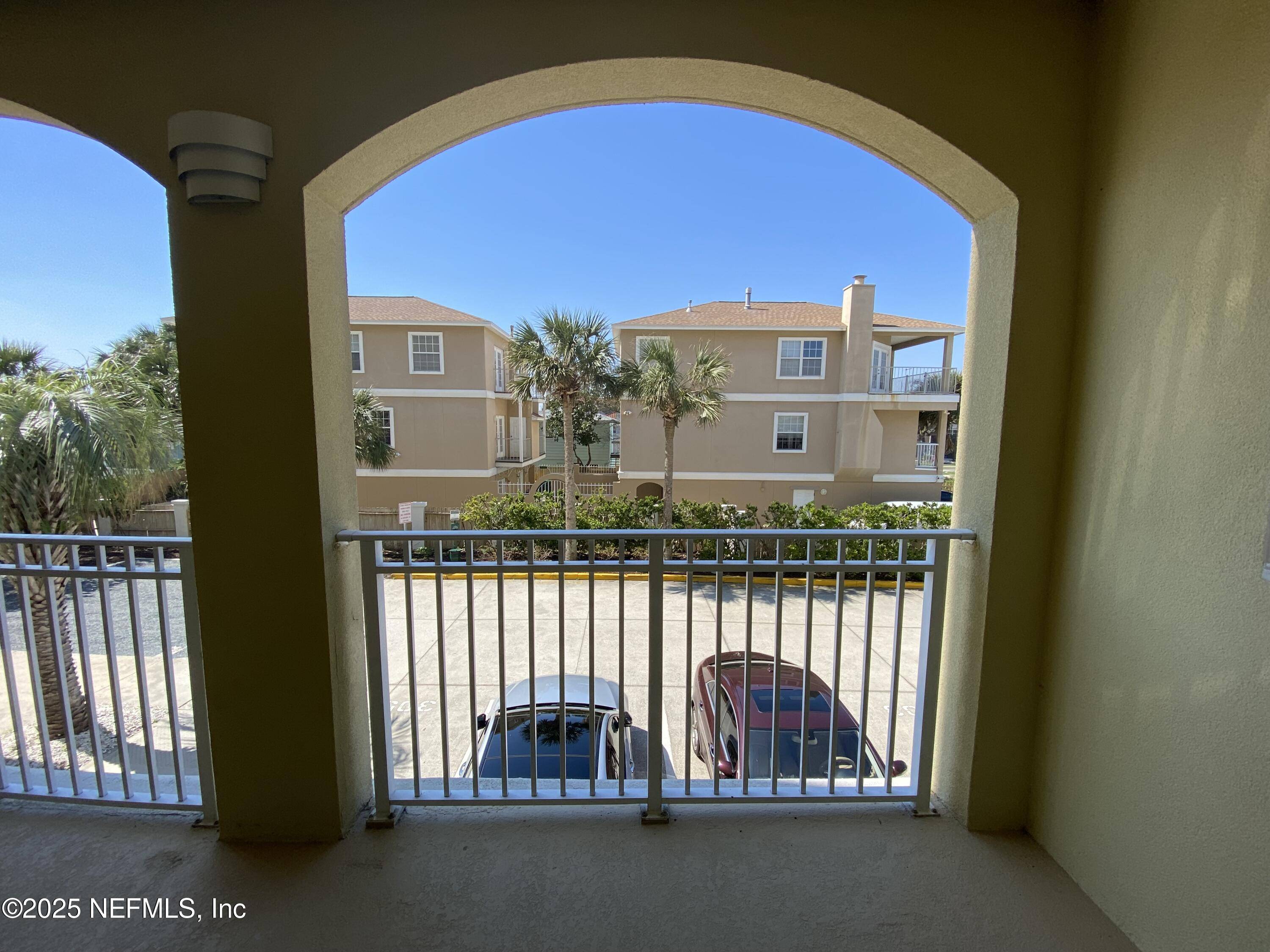 Jacksonville Beach, FL 32250,1126 1ST  NORTH ST #202