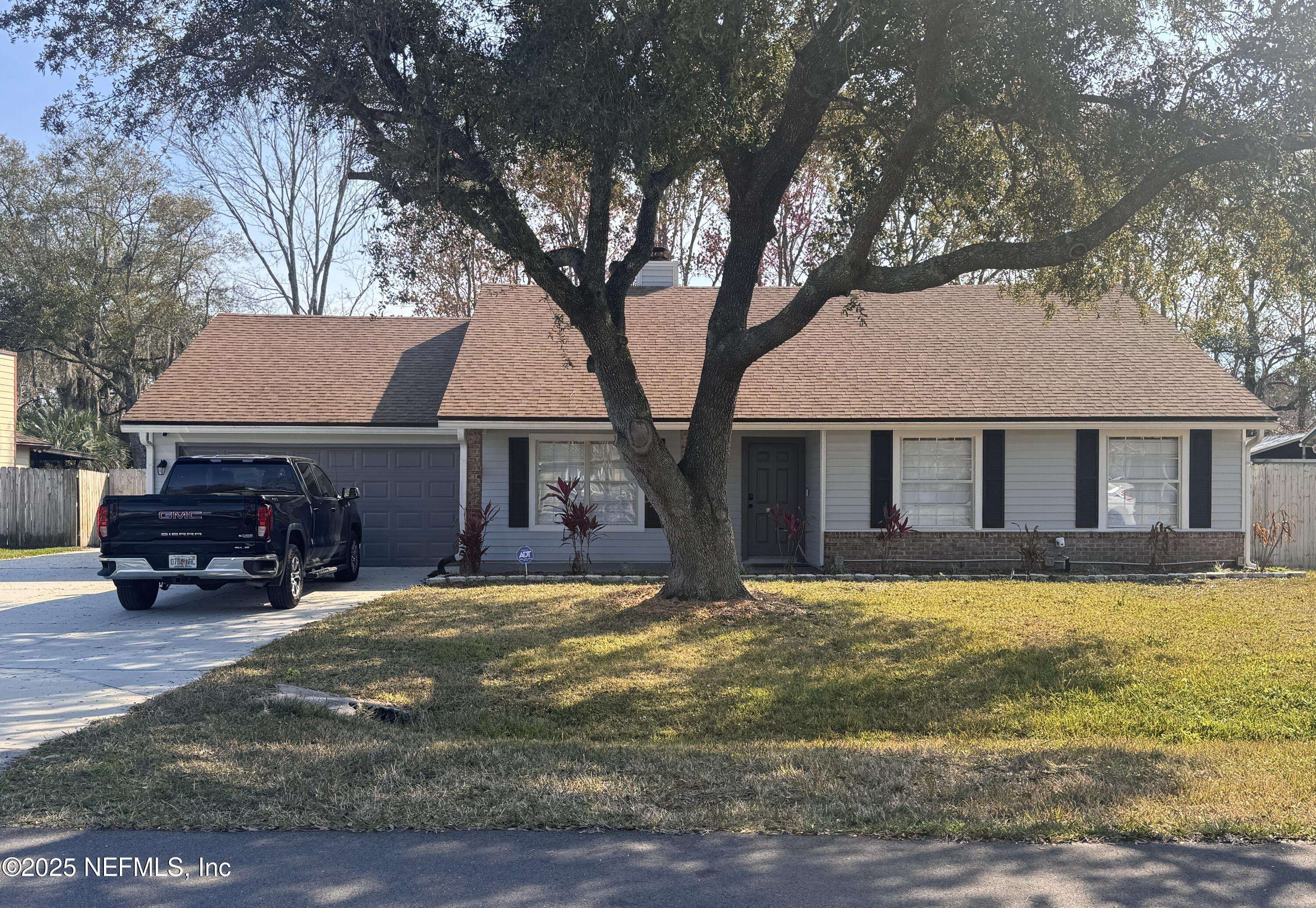 Fleming Island, FL 32003,686 MARTINIQUE CT