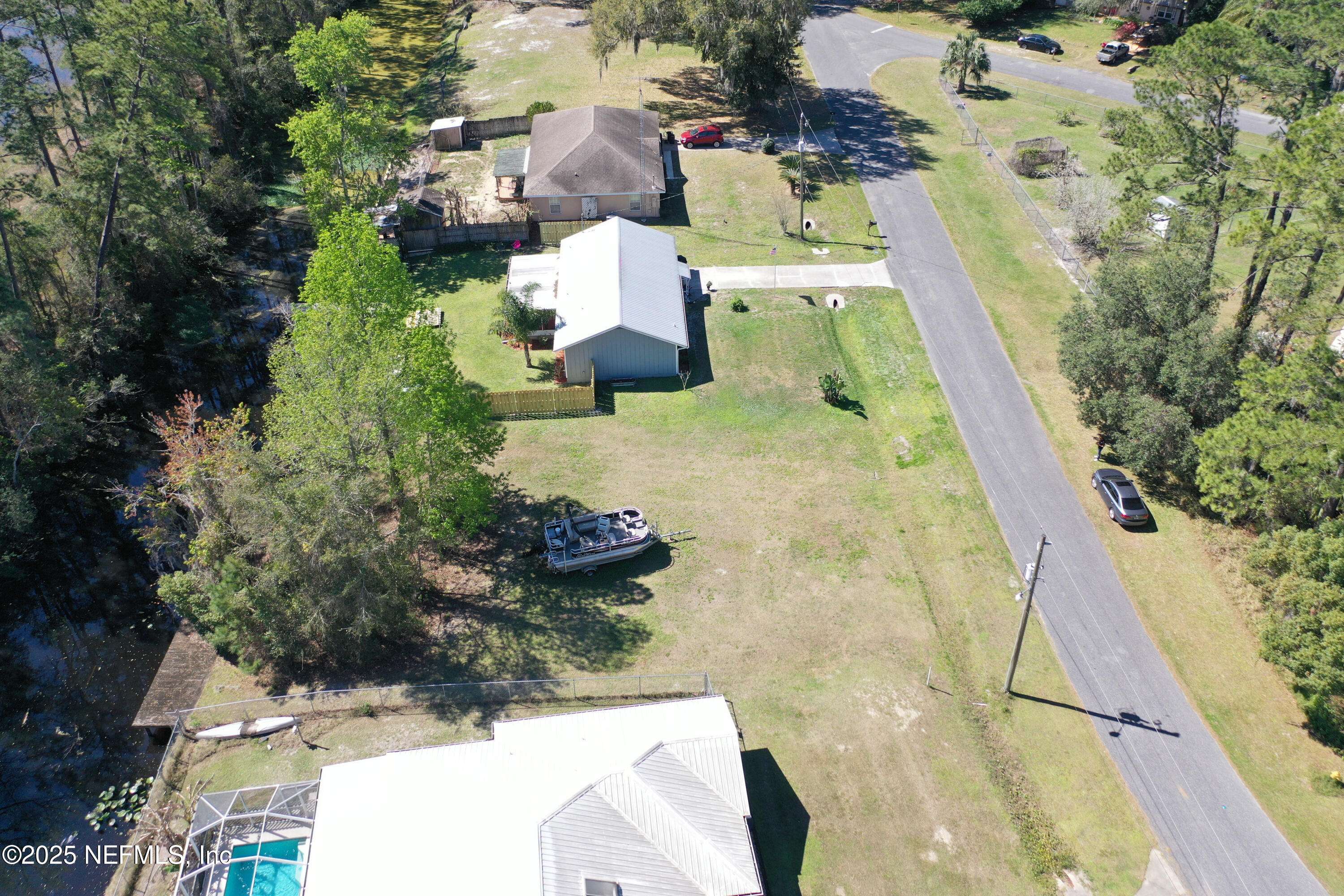 Satsuma, FL 32189,117 PARK DR