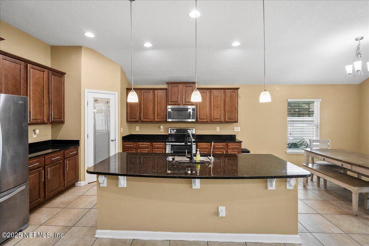Jacksonville, FL 32218,16057 TISONS BLUFF RD