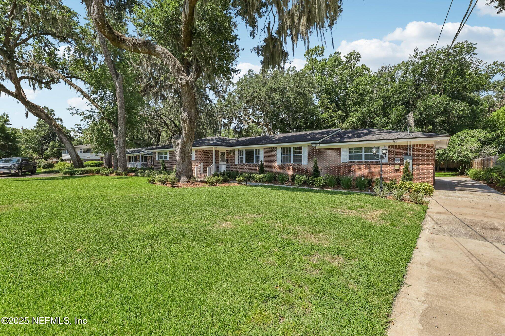 Orange Park, FL 32073,2258 HOLLY LEAF LN