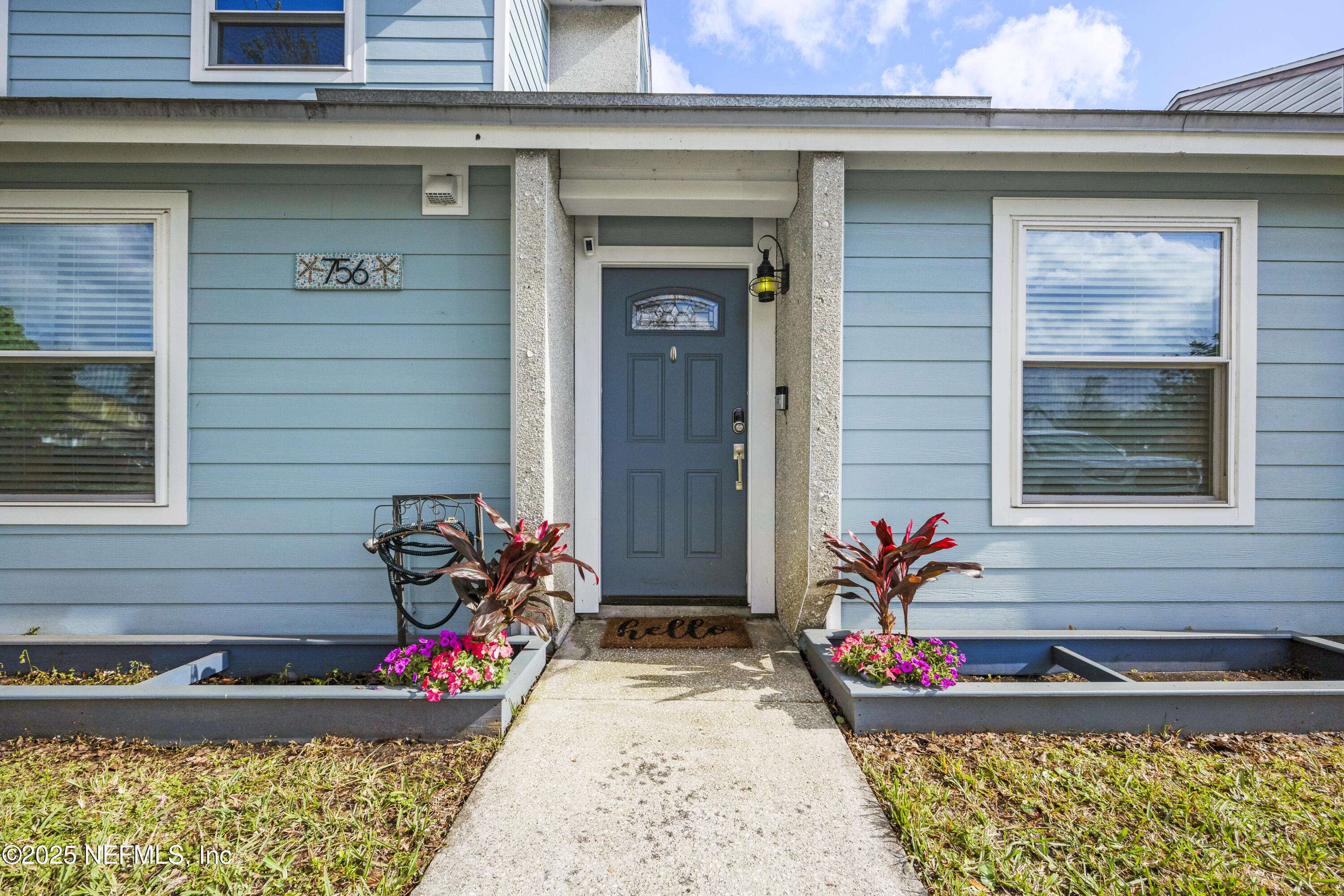 Atlantic Beach, FL 32233,756 AQUATIC DR