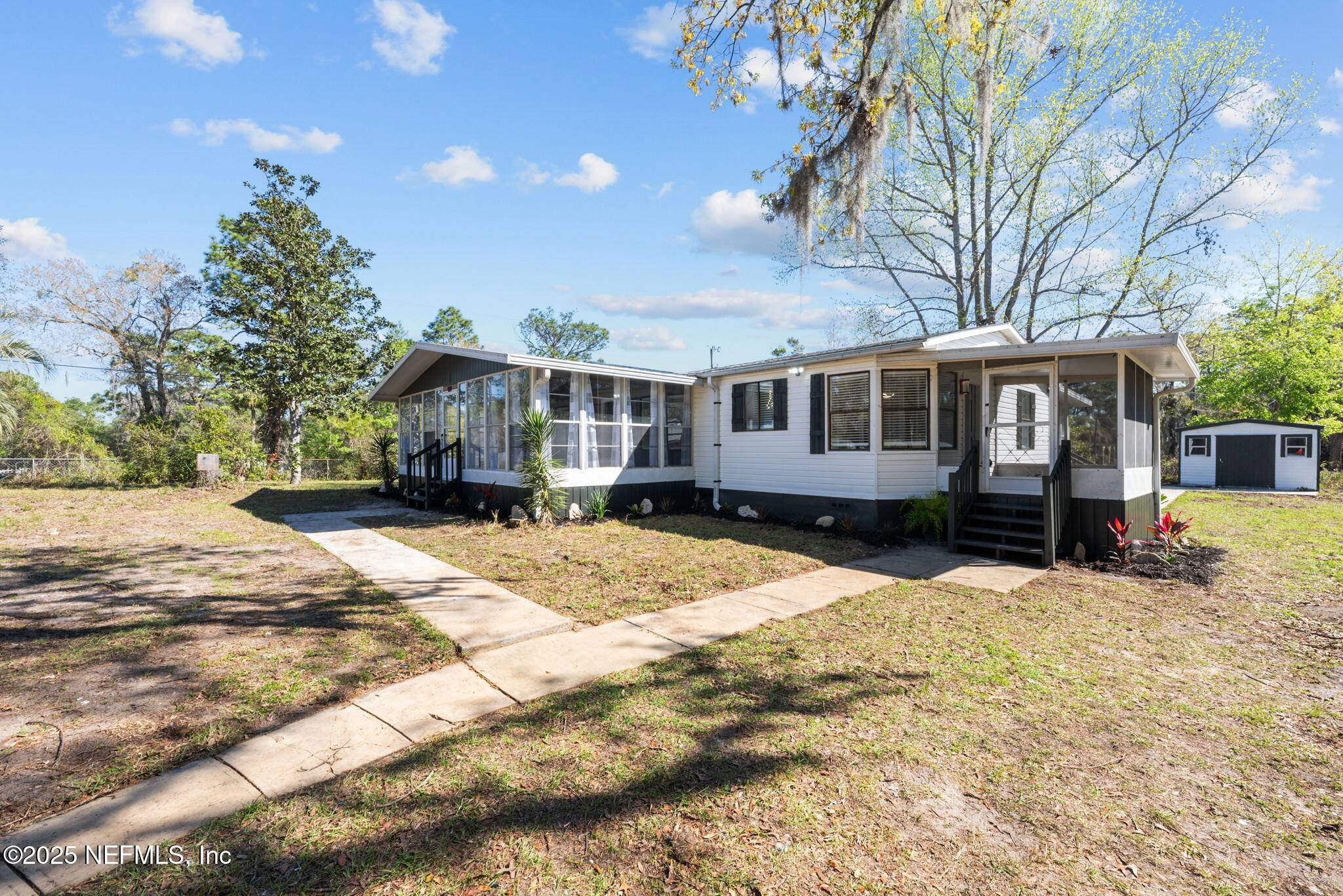 Satsuma, FL 32189,200 HIGH RIDGE RD