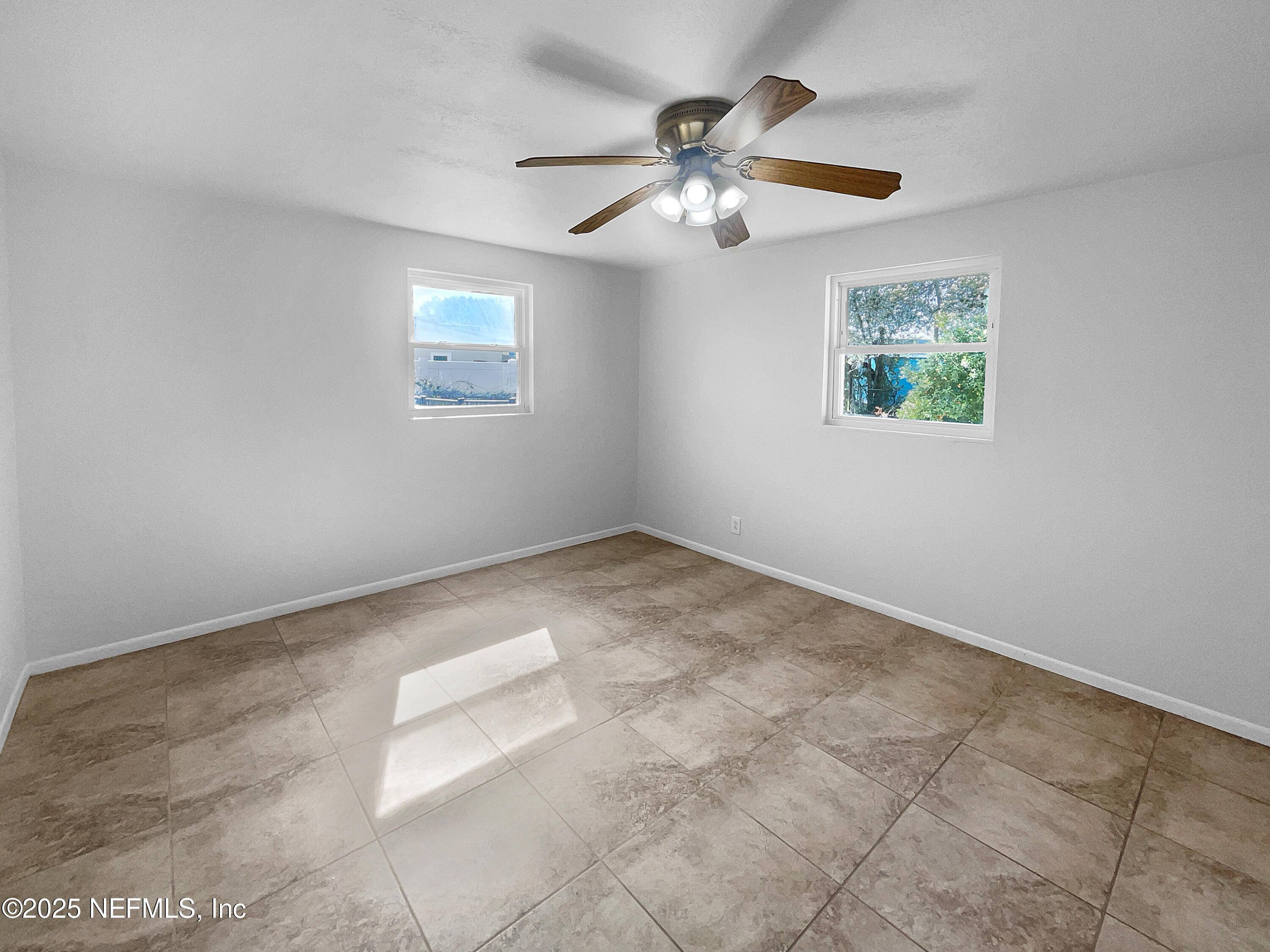Jacksonville, FL 32208,2328 ST LEGER DR