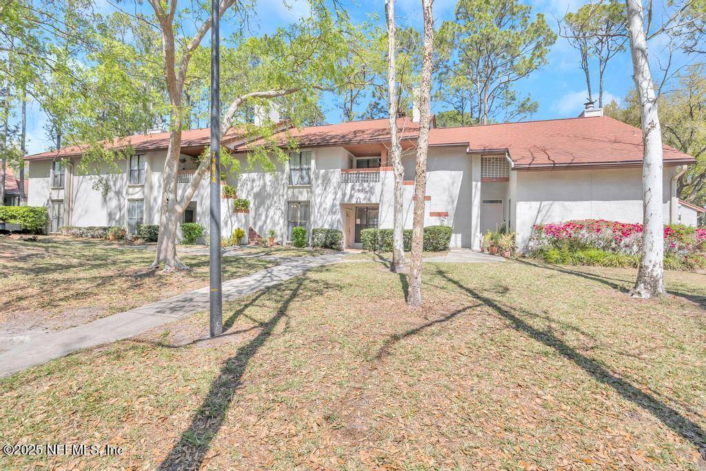 Jacksonville, FL 32256,2505 WOOD HILL DR #2505