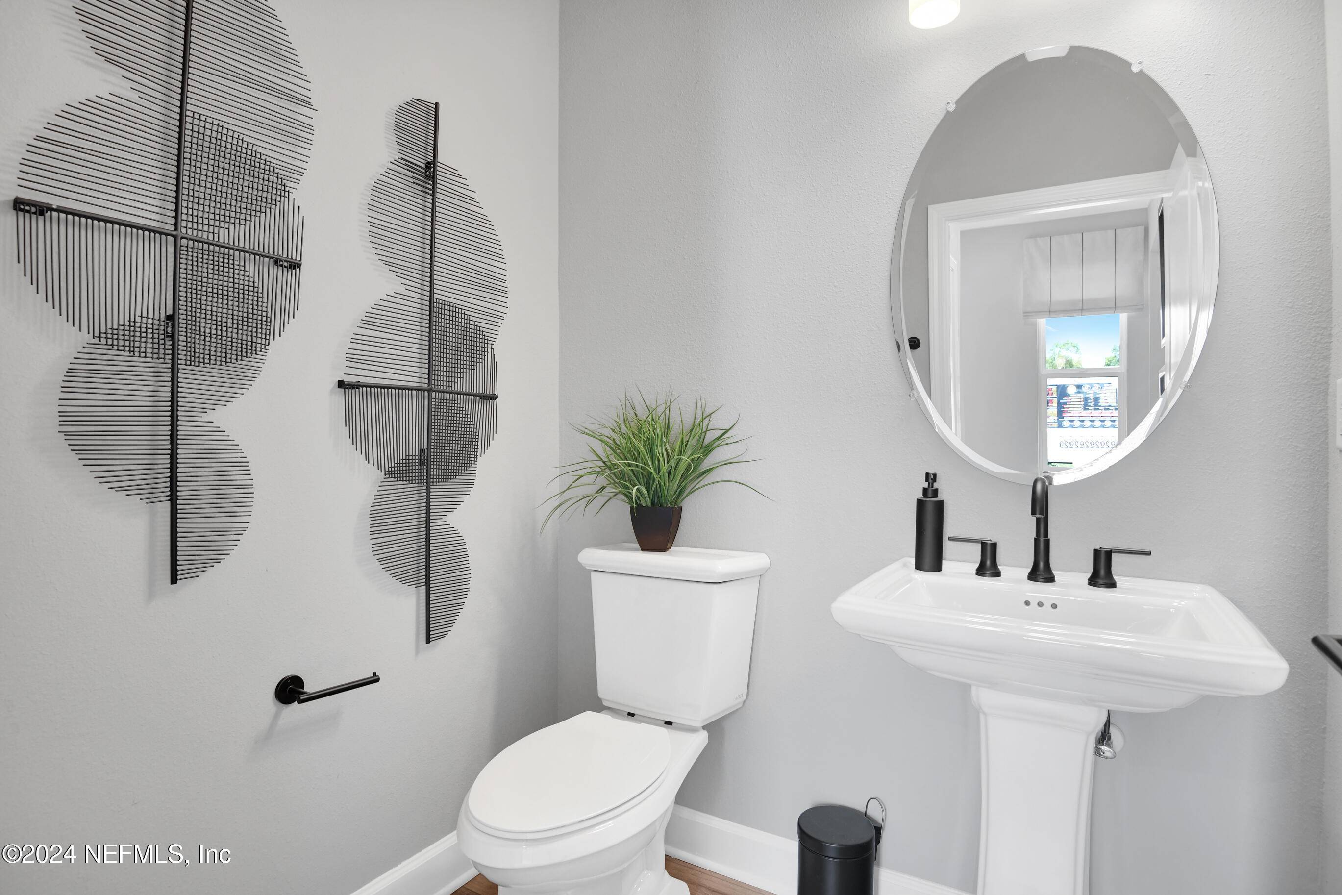 7366 PORTICO RD Jacksonville, FL 32244