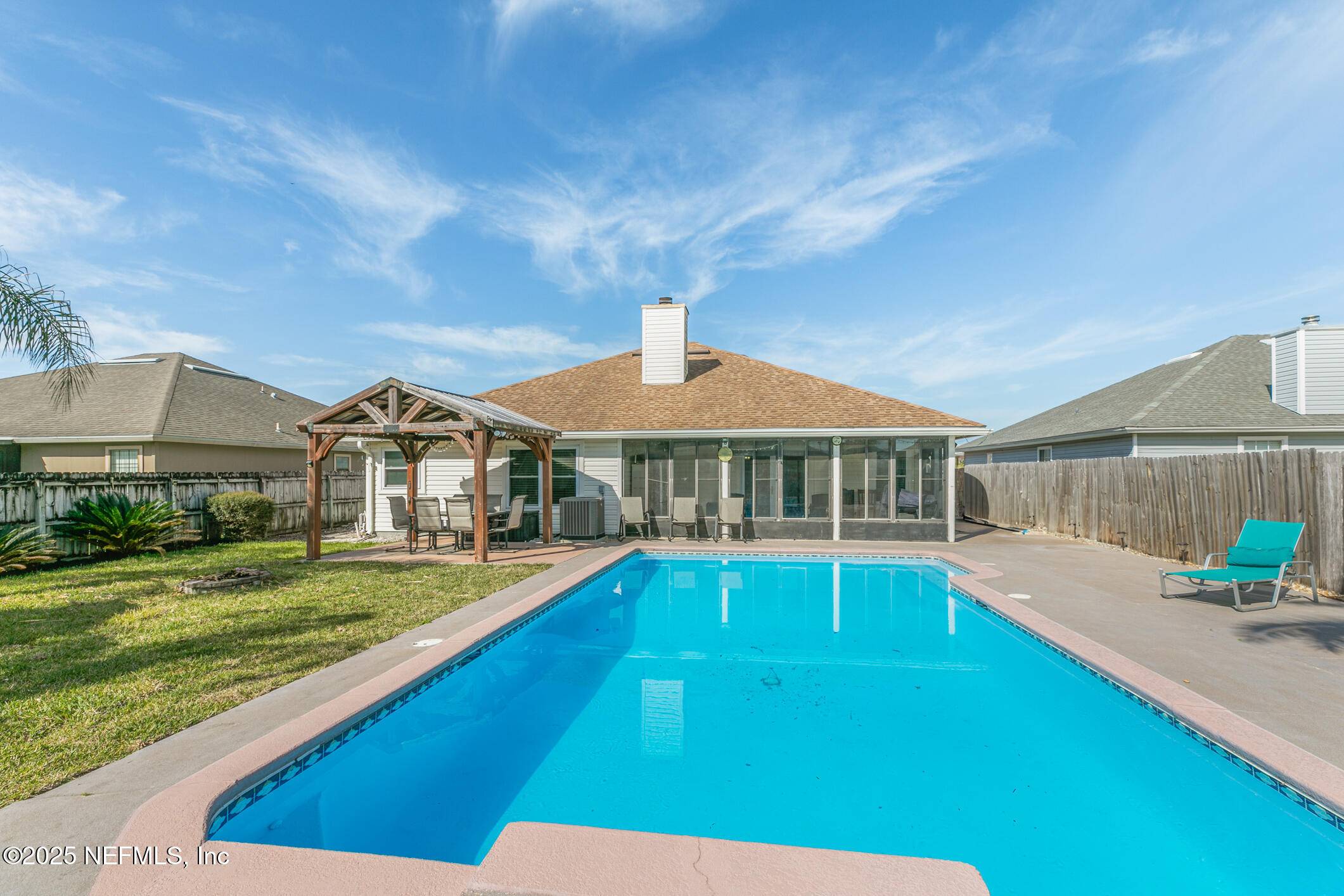 Orange Park, FL 32073,596 FALLEN TIMBERS DR