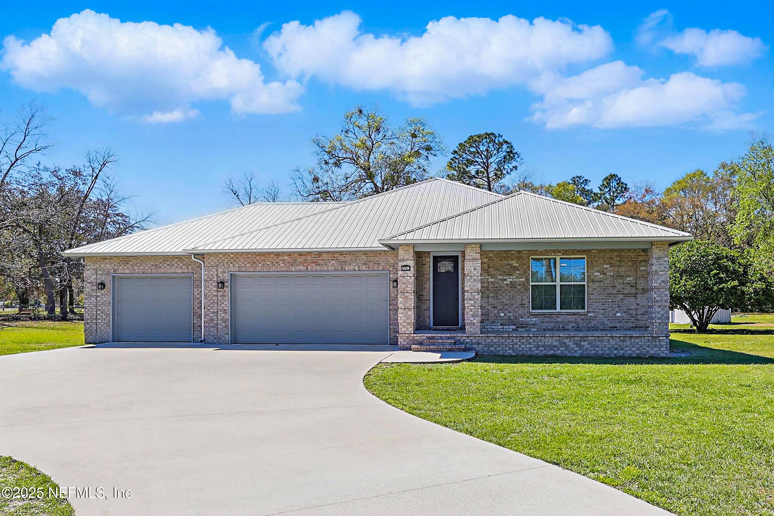 Yulee, FL 32097,85761 BLACKMON RD