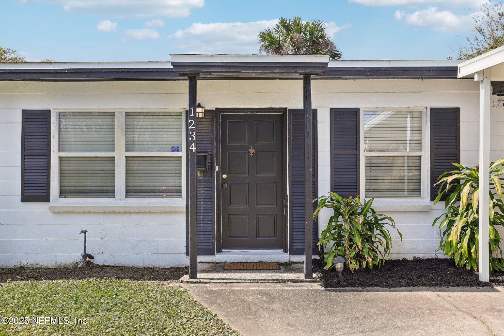 Jacksonville, FL 32216,1234 IBIS RD