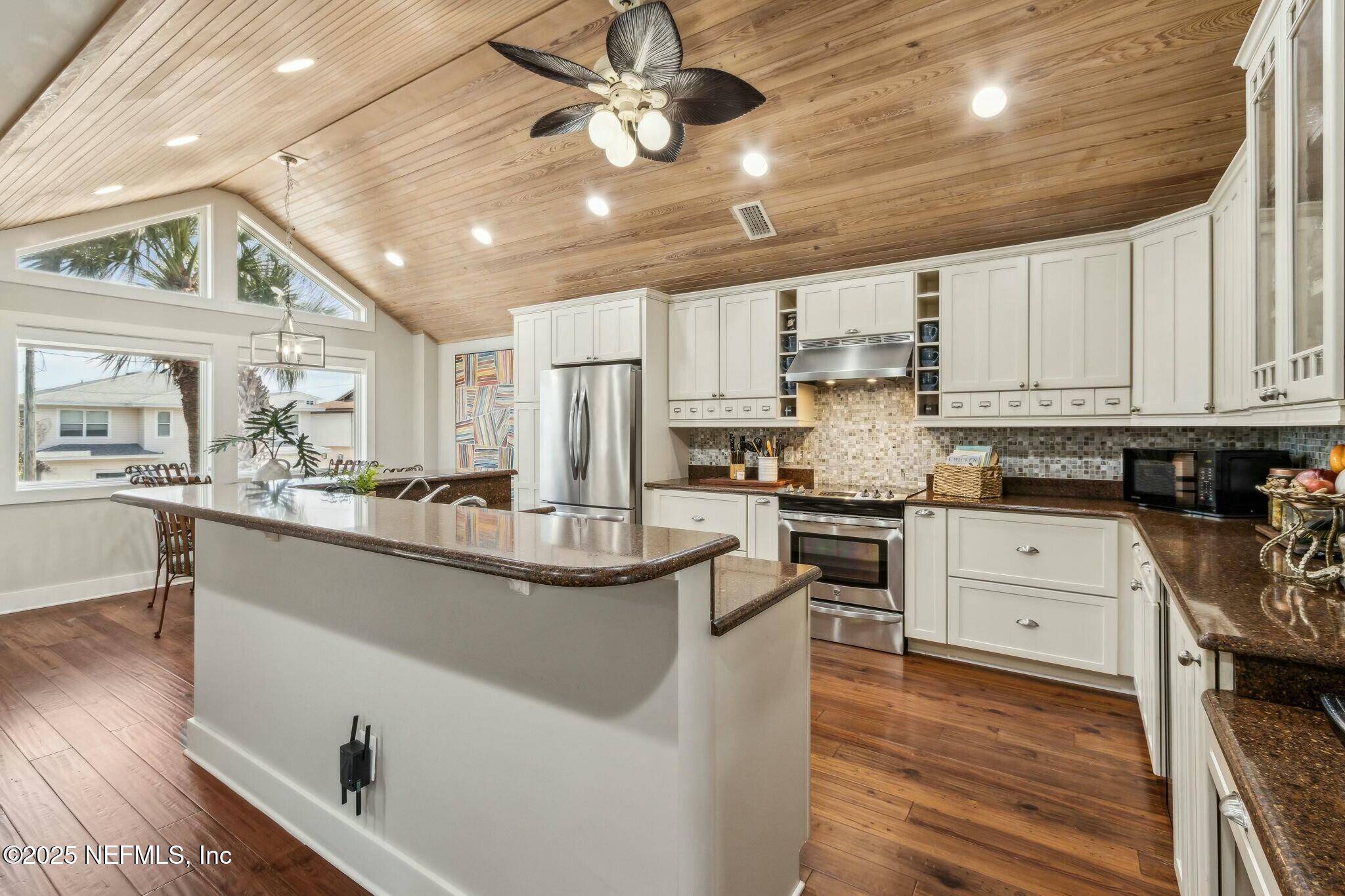 Fernandina Beach, FL 32034,733 TARPON AVE #A&B