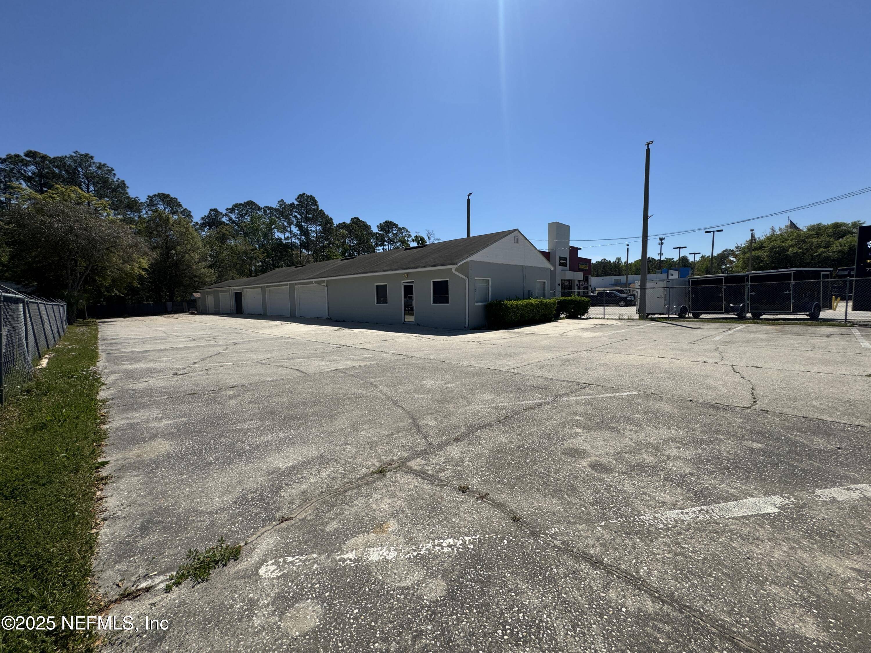 Jacksonville, FL 32244,7727 BLANDING BLVD