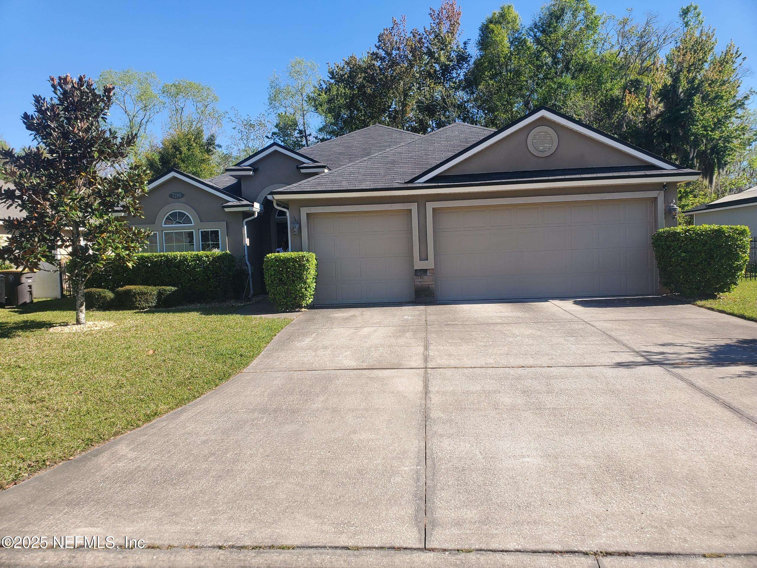 Jacksonville, FL 32219,7280 ROSE CREEK LN