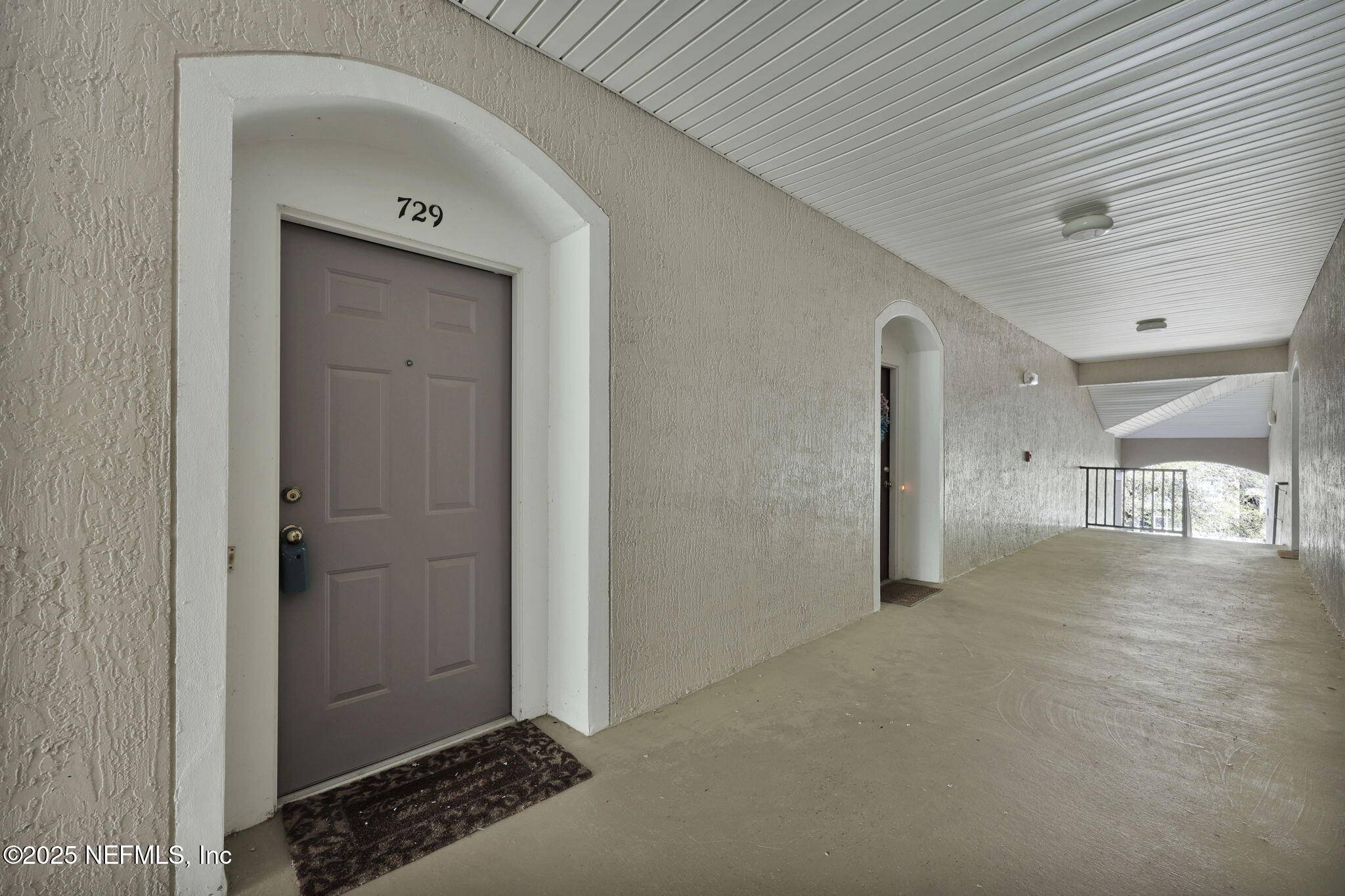 Jacksonville, FL 32256,10550 BAYMEADOWS RD #729