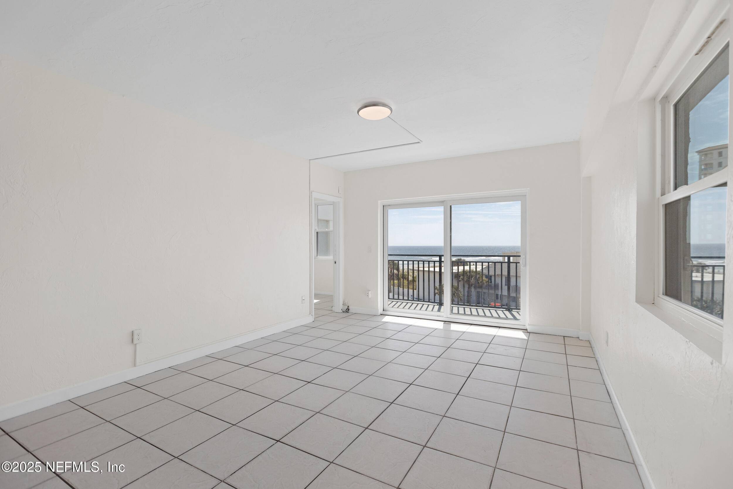 Jacksonville Beach, FL 32250,731 1ST ST S #418