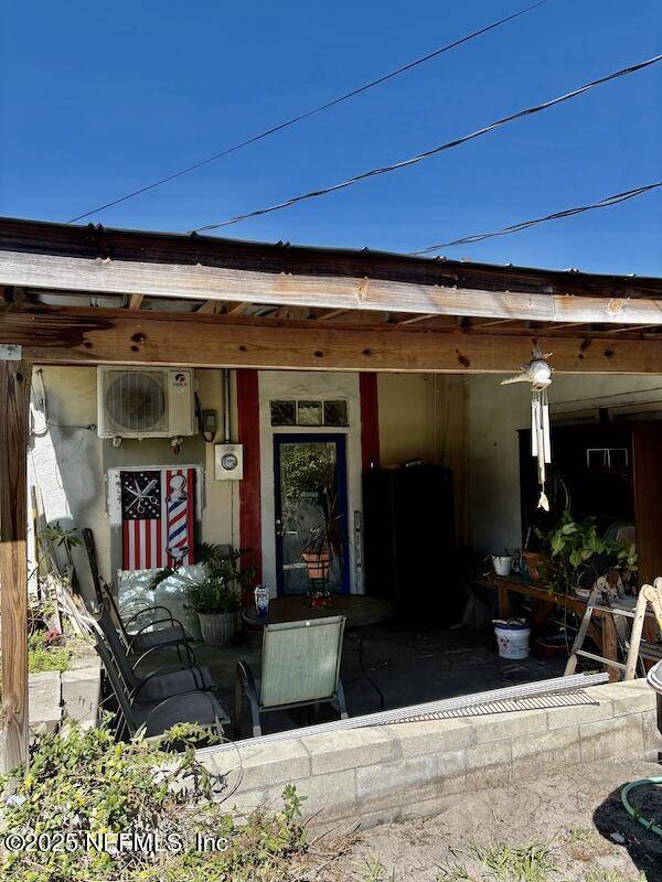 Green Cove Springs, FL 32043,419 WALNUT ST