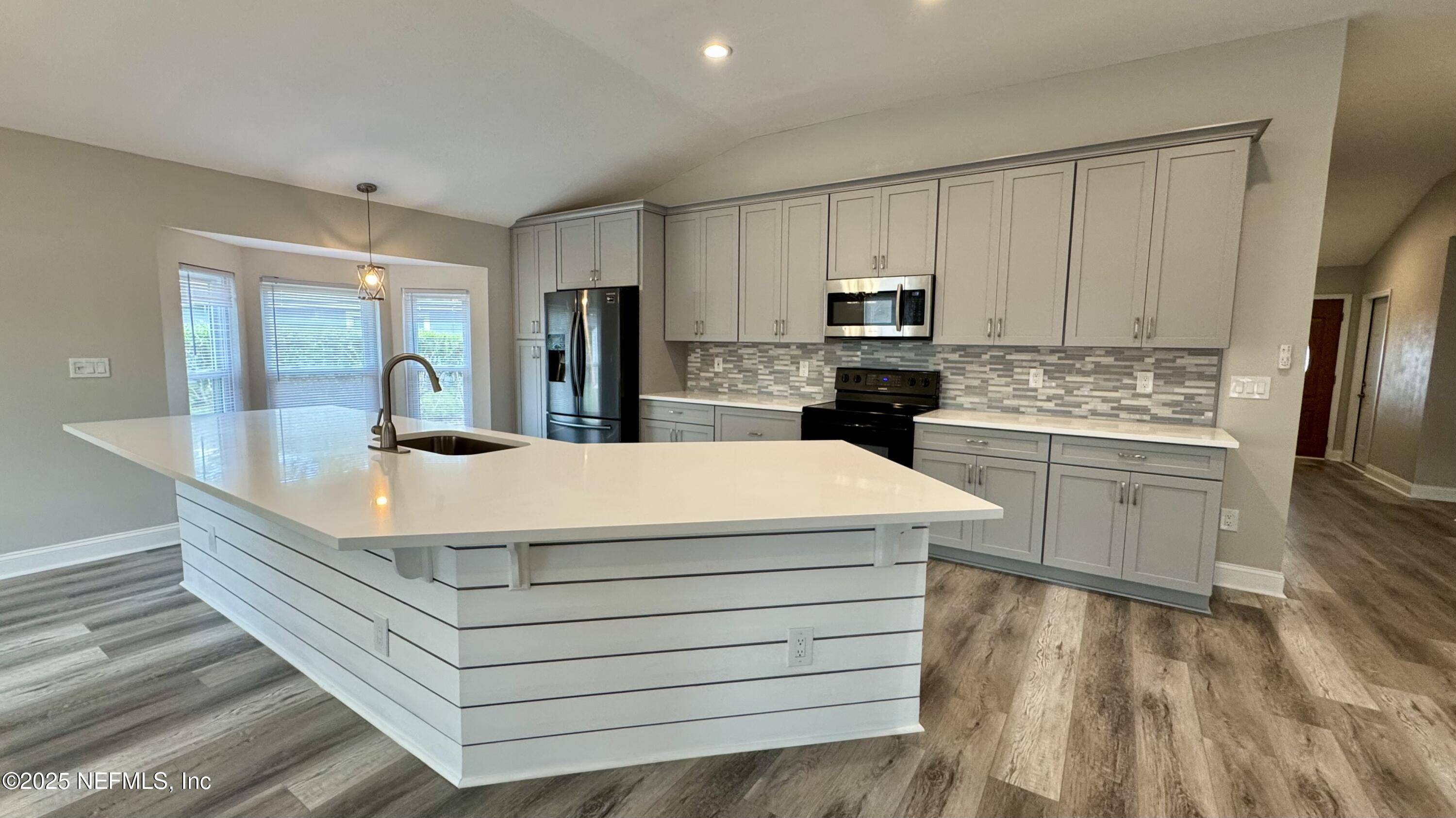 Jacksonville, FL 32225,582 BLACKFIN CT