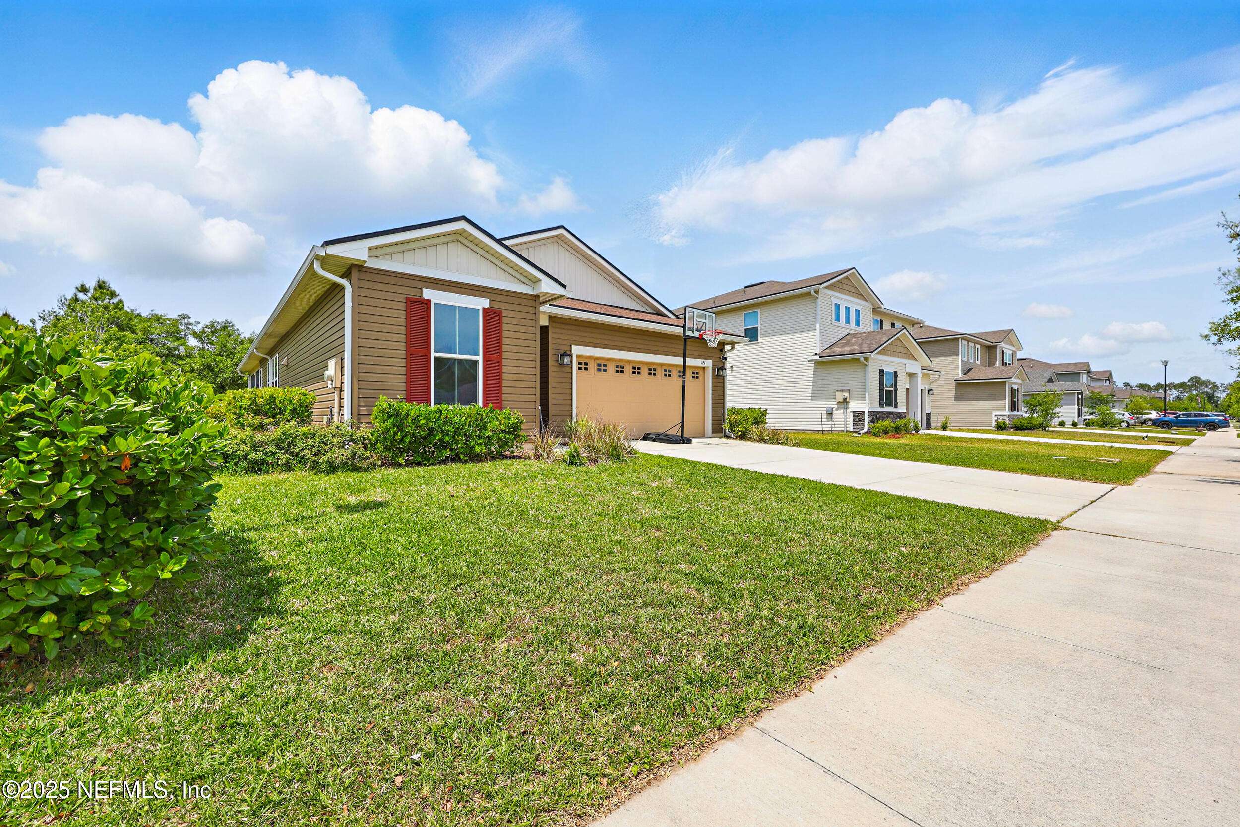 Middleburg, FL 32068,1124 PERSIMMON DR