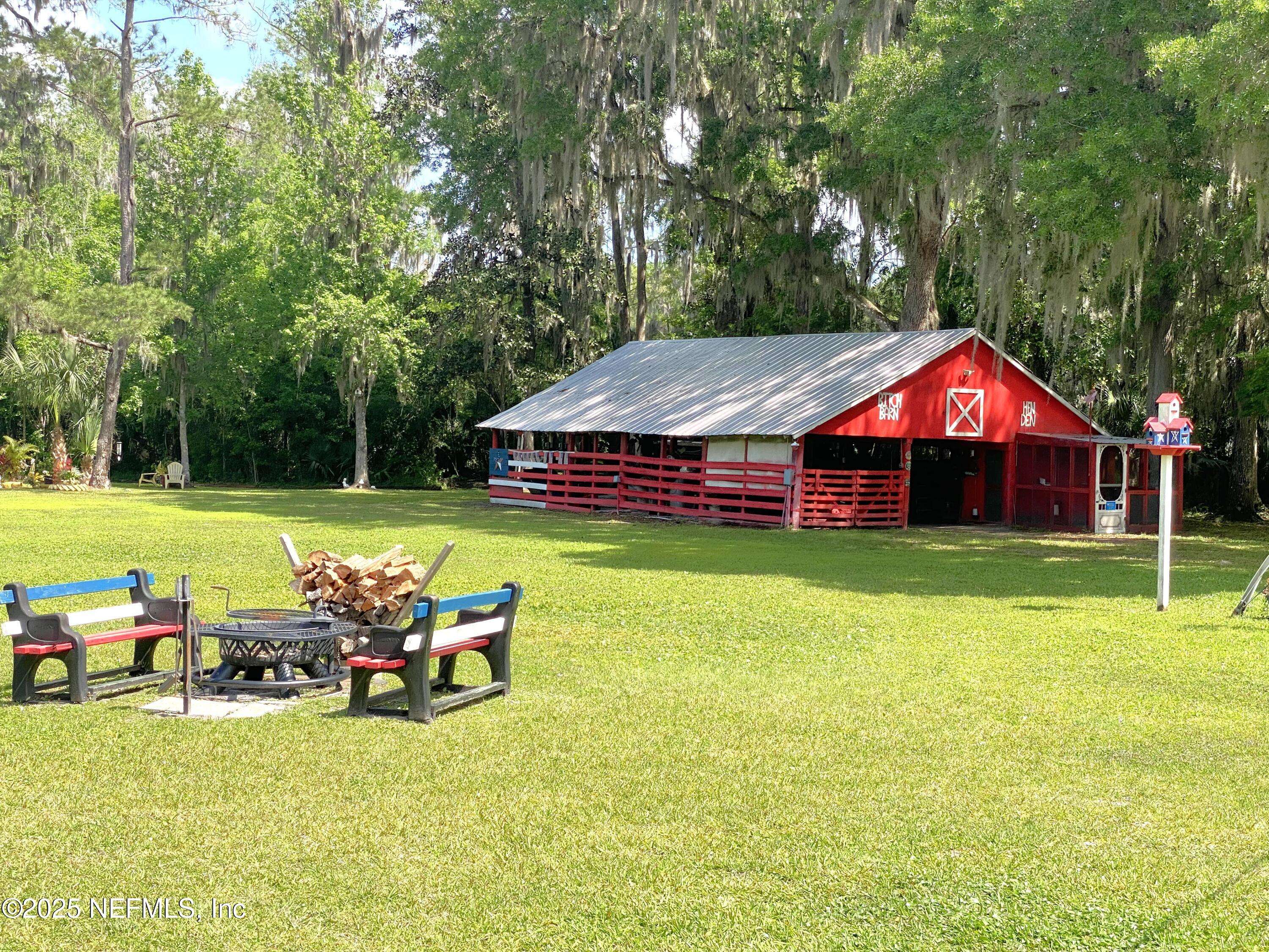 San Mateo, FL 32187,689 S HIGHWAY 17