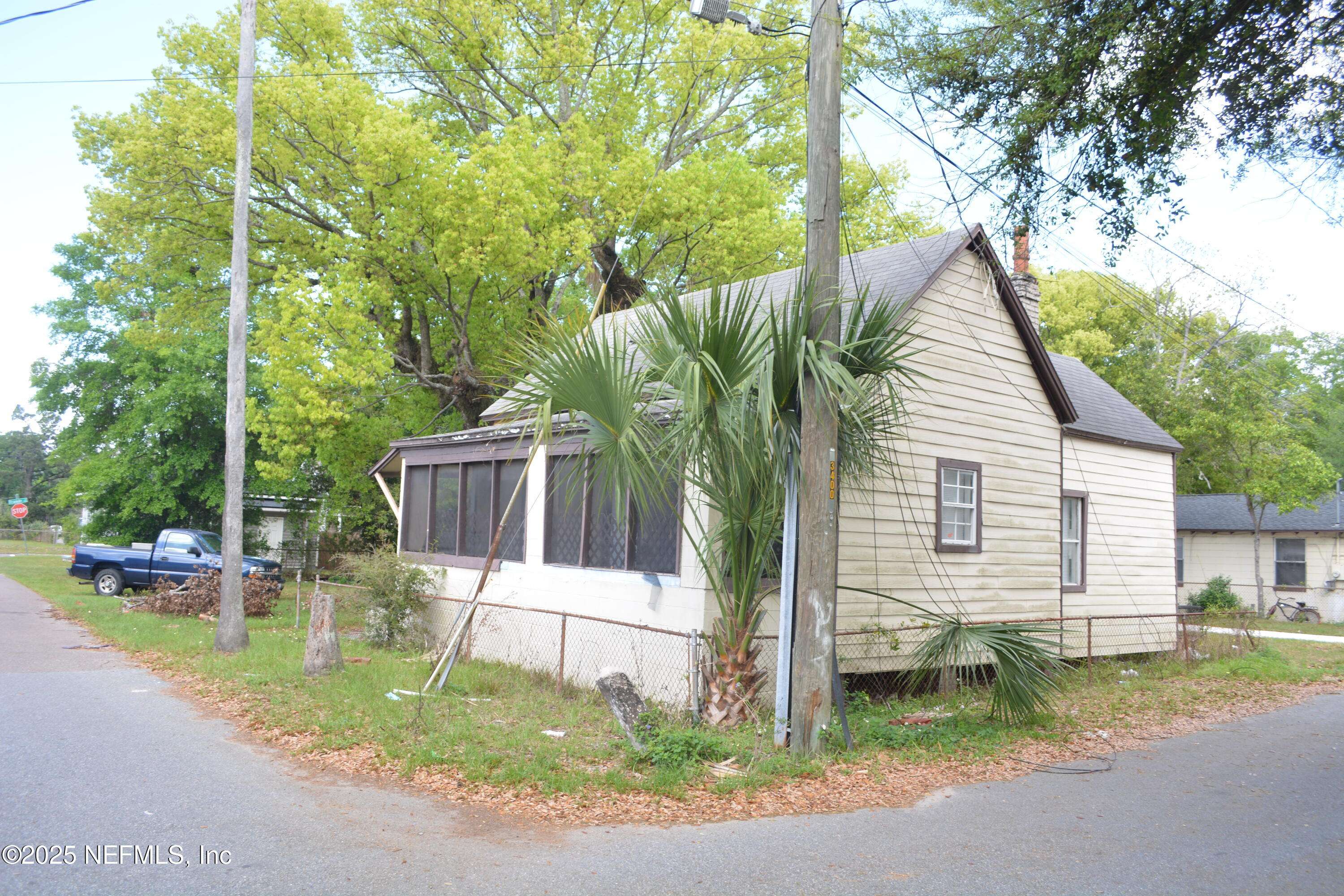 Jacksonville, FL 32206,1225 E 24TH ST