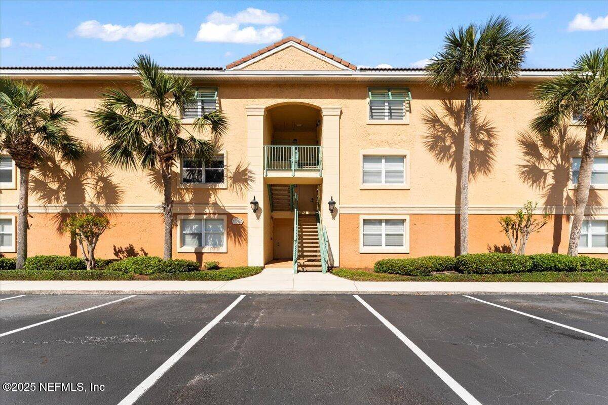 Jacksonville Beach, FL 32250,108 LAGUNA VILLAS BLVD #D33