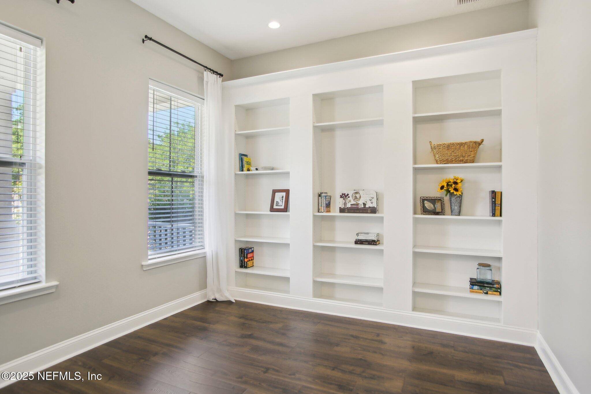 Ponte Vedra, FL 32081,439 PELICAN POINTE RD