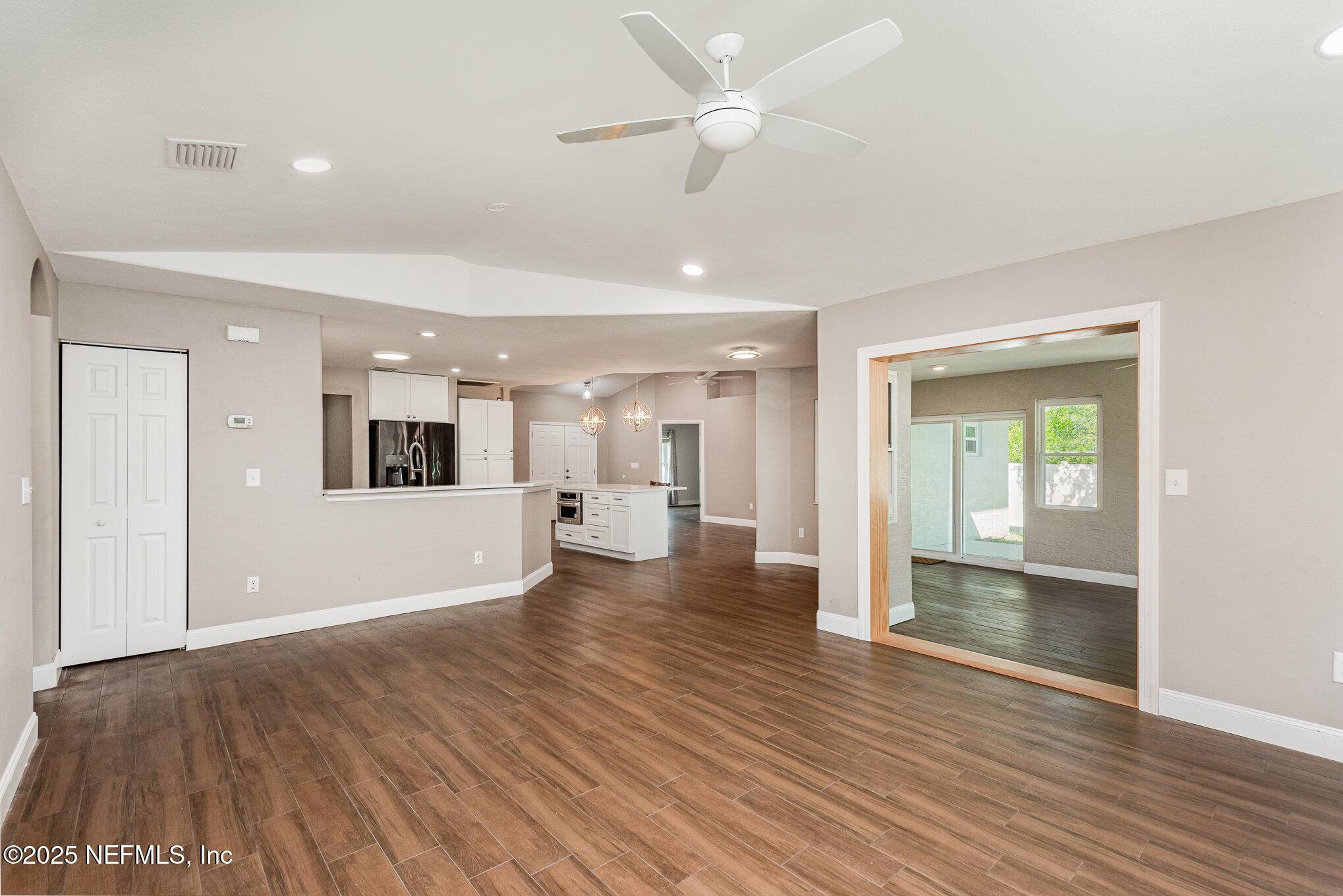 Palm Coast, FL 32137,29 FENWOOD LN
