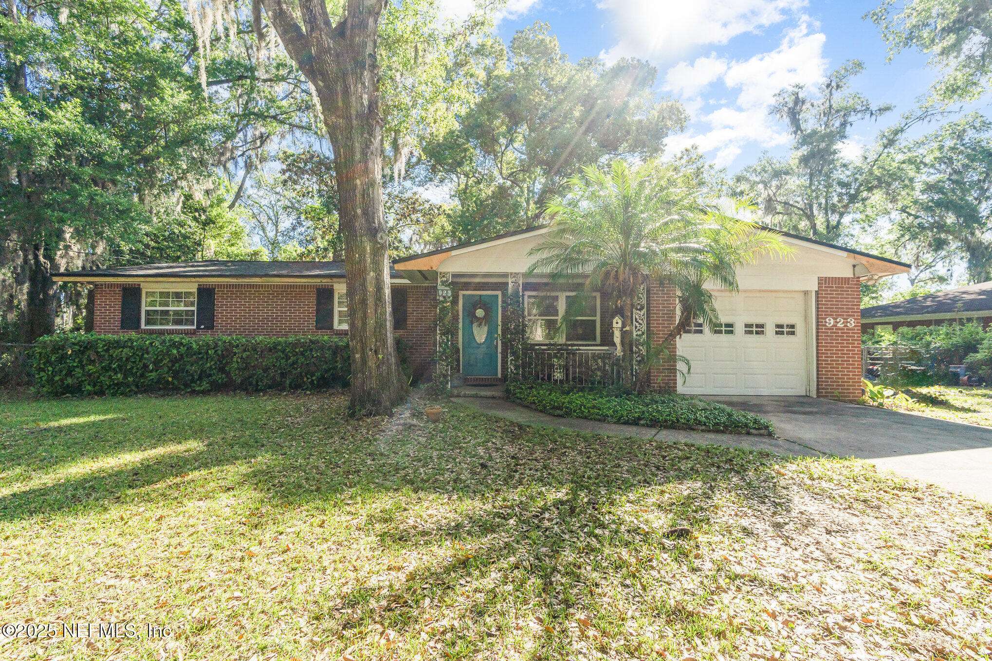 St. Johns, FL 32259,923 FRUIT COVE RD