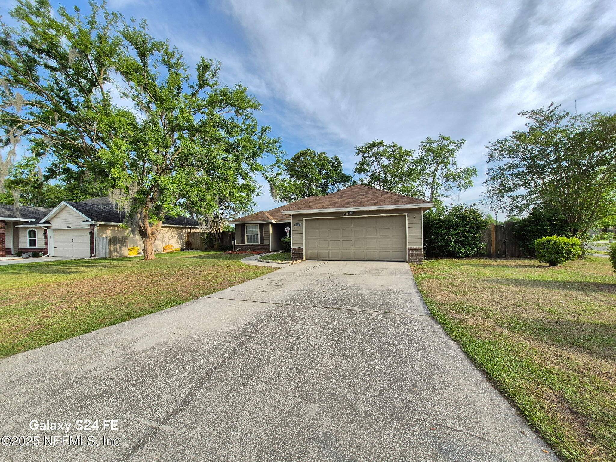 Jacksonville, FL 32220,8638 DEVOE ST N