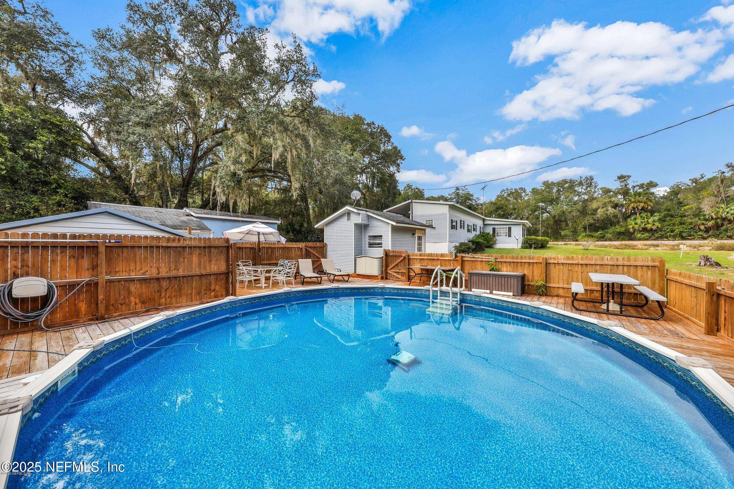 Pomona Park, FL 32181,155 TOMPKINS RD
