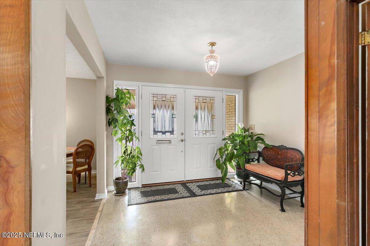 Jacksonville, FL 32217,2327 CHERYL DR
