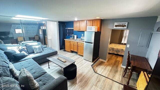 Jacksonville Beach, FL 32250,420 9TH AVE S #A
