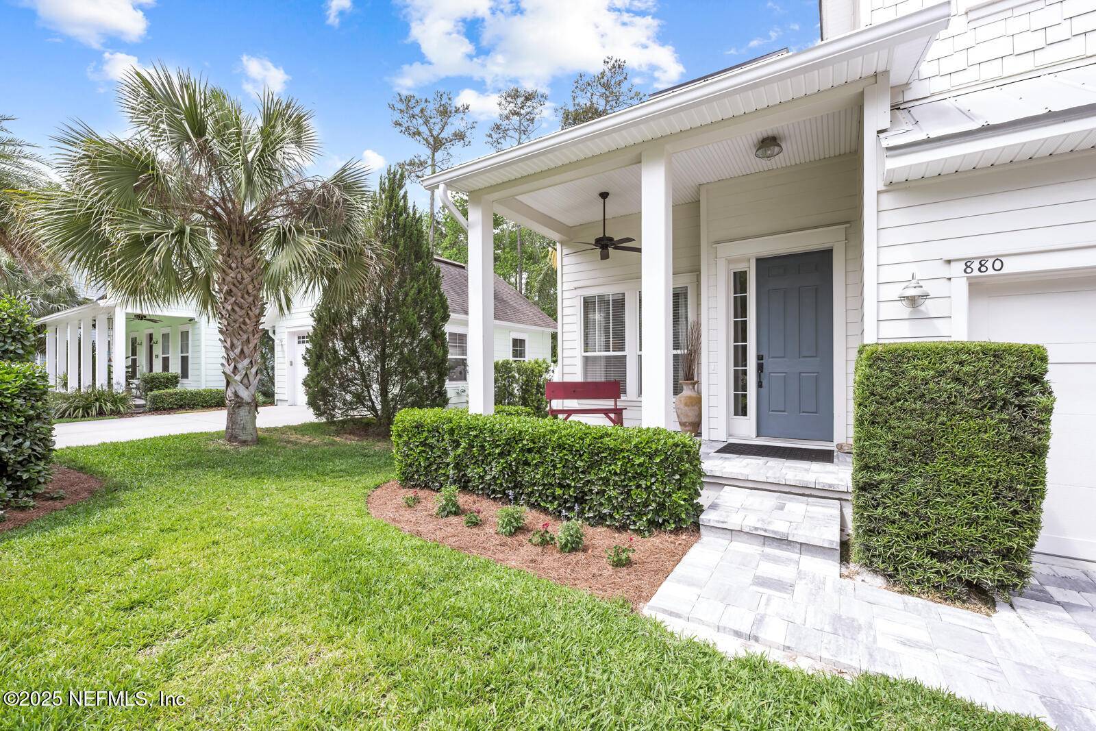 Atlantic Beach, FL 32233,880 PARADISE LN